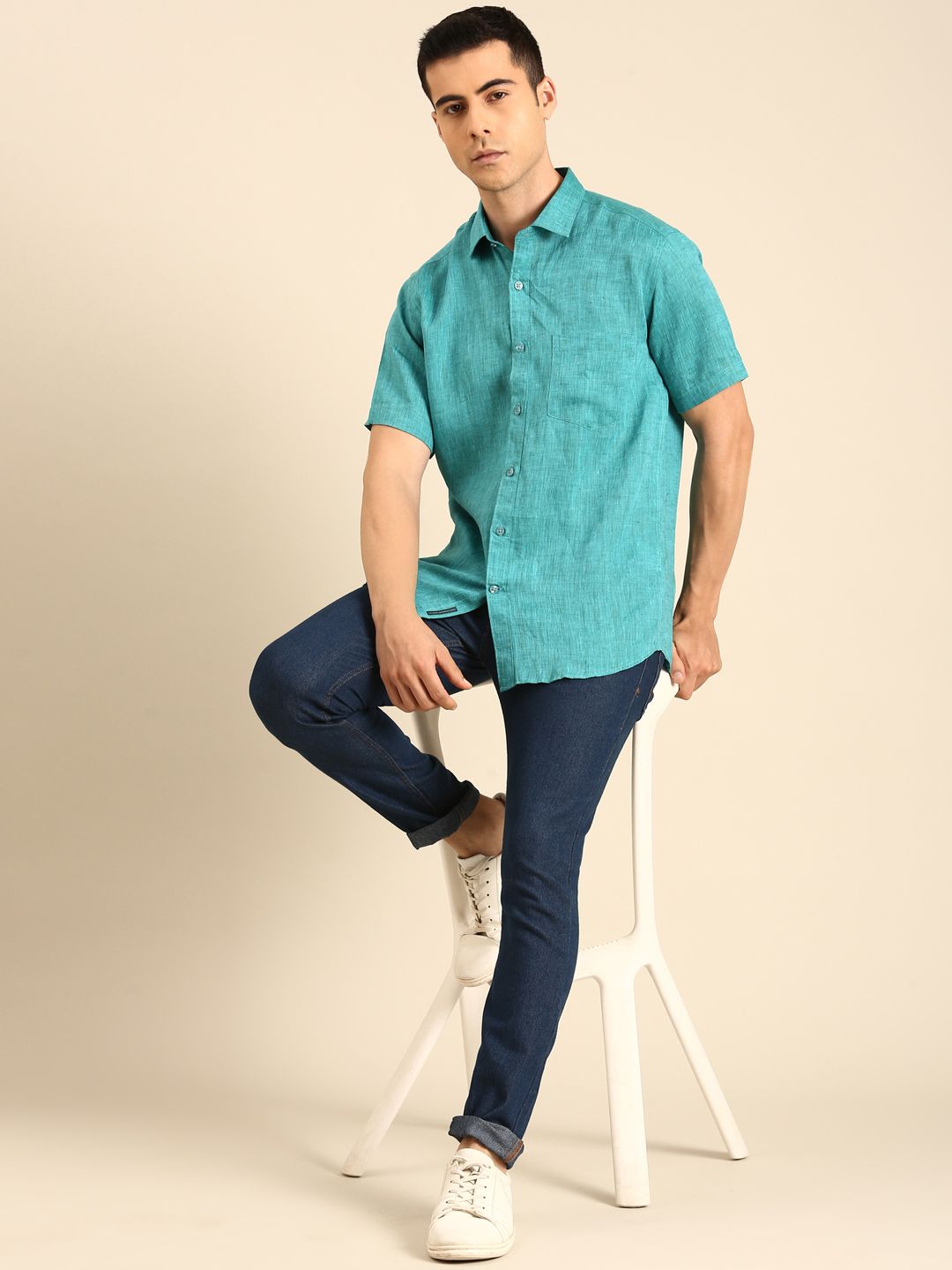 Linen Club Men's Linen Blend Sea Green Solid Contemporary Fit Half Sleeves Casual Shirt