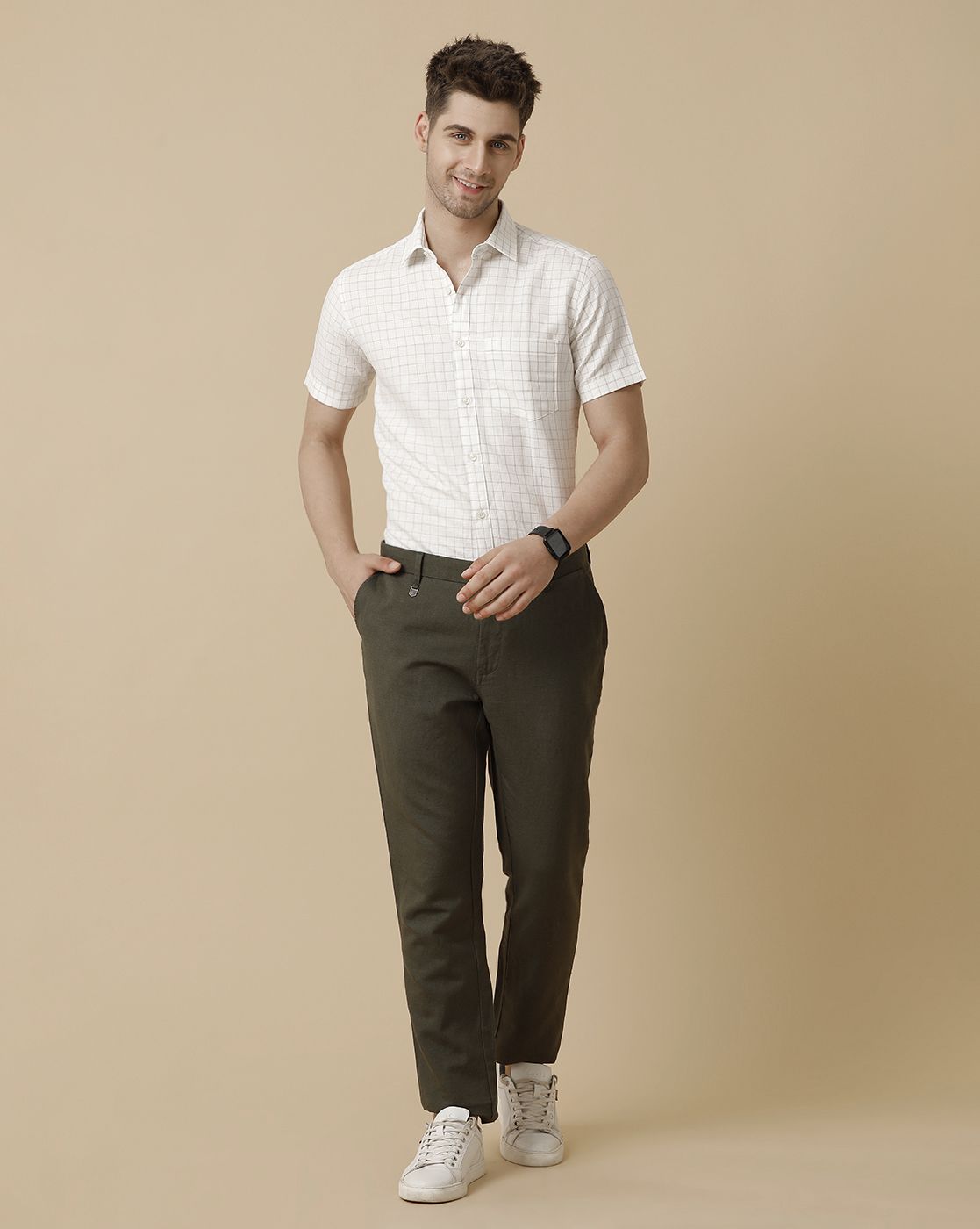 Men's Pure Linen Beige Checked Contemporary Fit Half Sleeve Sleeve Casual Shirt