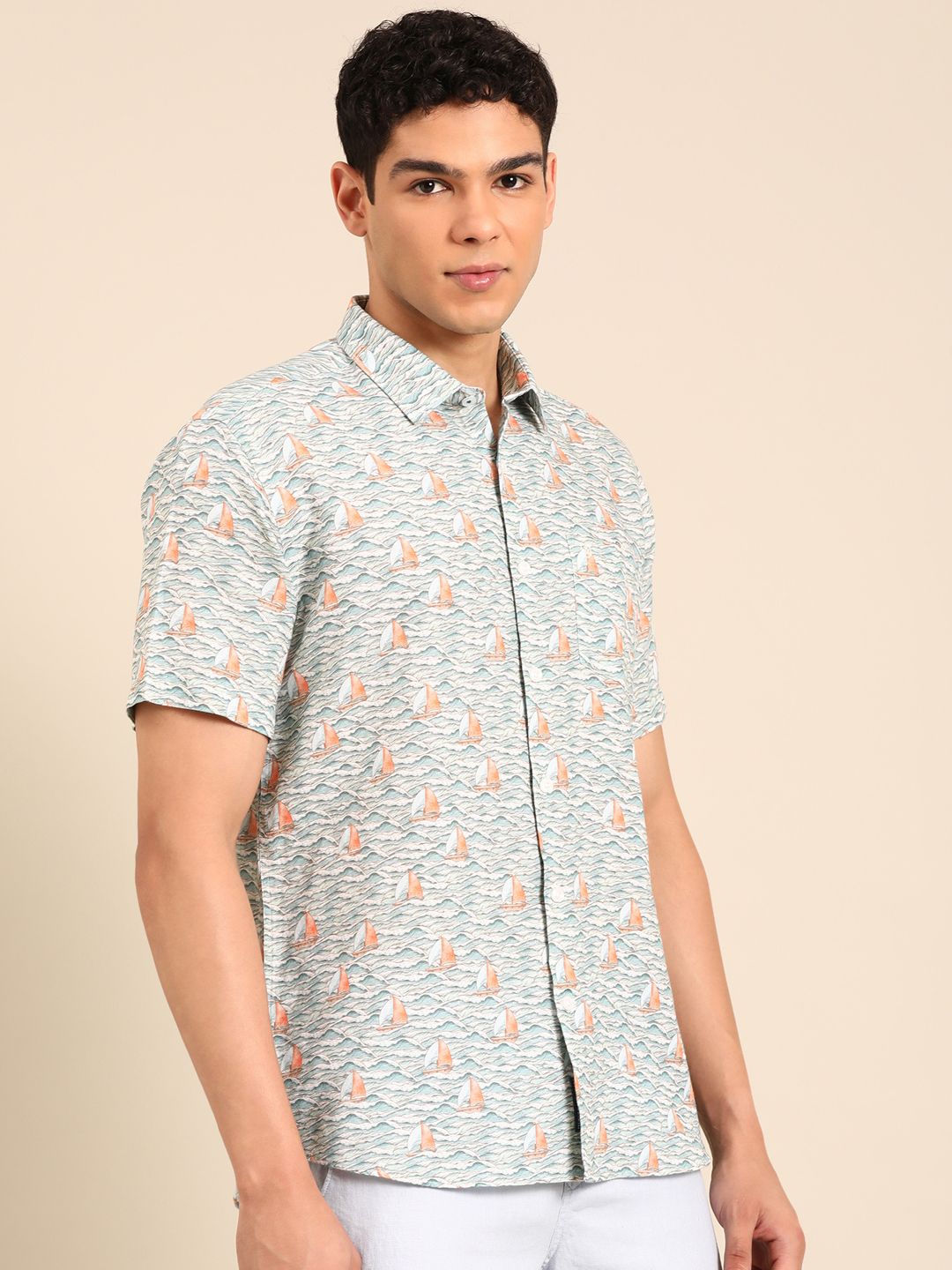 Linen Club Men's Linen Rich Grey Printed Contemporary Fit Half Sleeve Casual Shirt