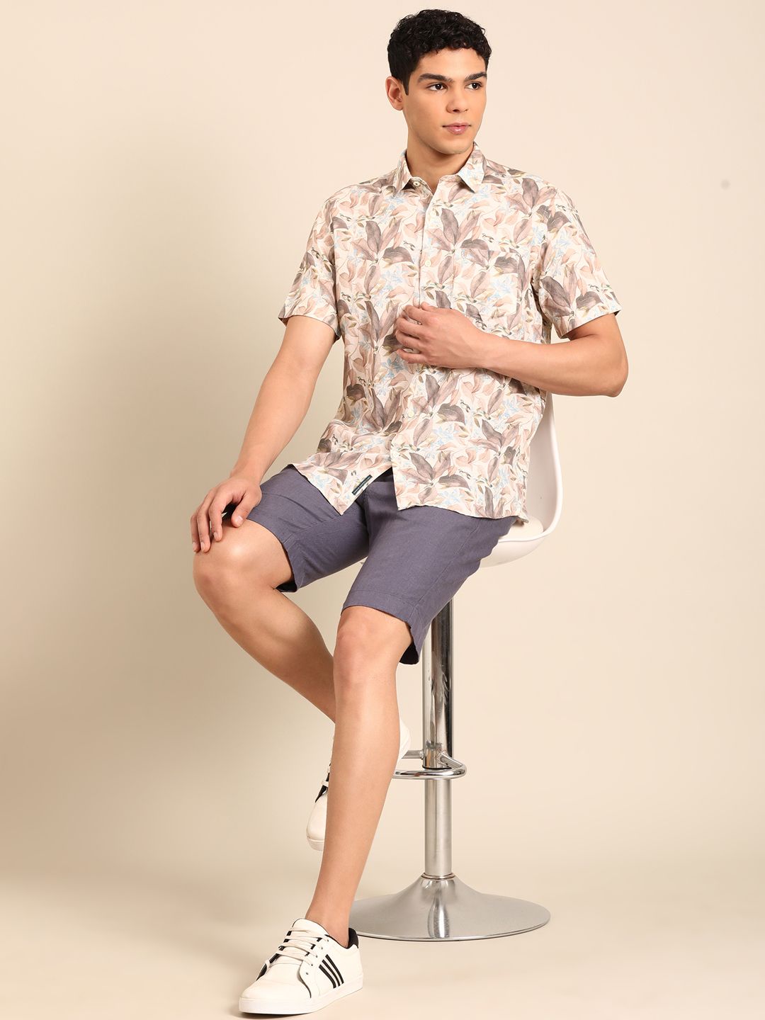Linen Club Men's Linen Rich Brown Printed Contemporary Fit Half Sleeve Casual Shirt