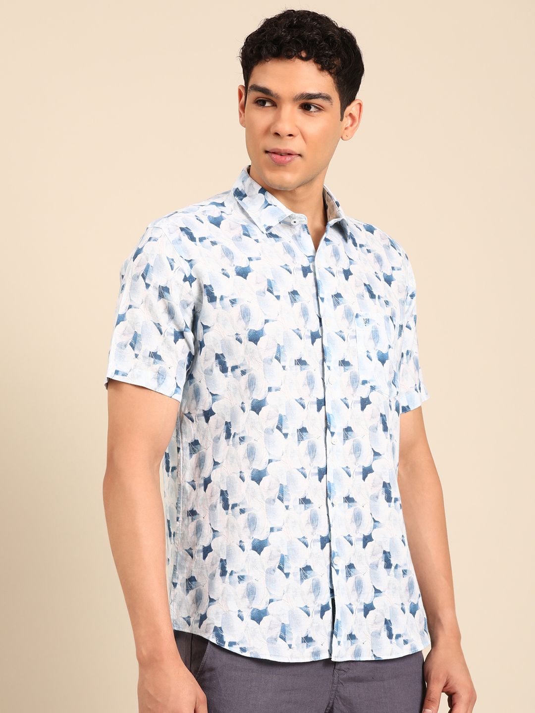 Linen Club Men's Linen Rich White Printed Contemporary Fit Half Sleeve Casual Shirt