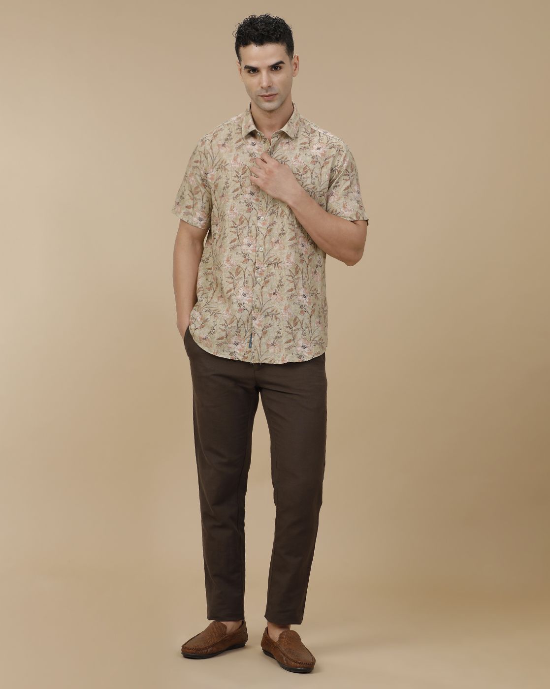 Linen Club Men's Linen Rich Green Printed Contemporary Fit Full Sleeve Casual Shirt