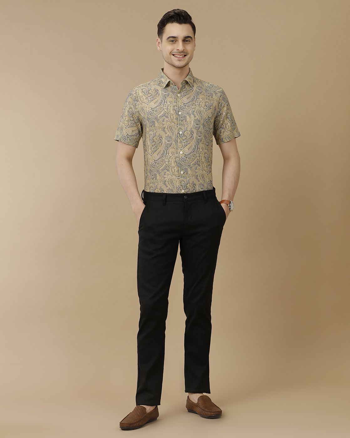 Men's Linen Rich Green Printed Contemporary Fit Half Sleeve Casual Shirt