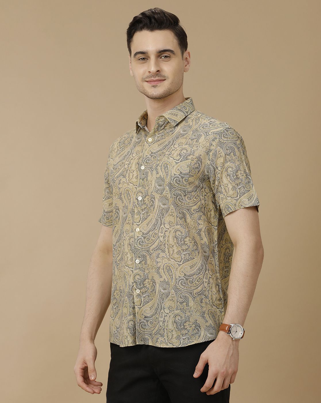 Men's Linen Rich Green Printed Contemporary Fit Half Sleeve Casual Shirt