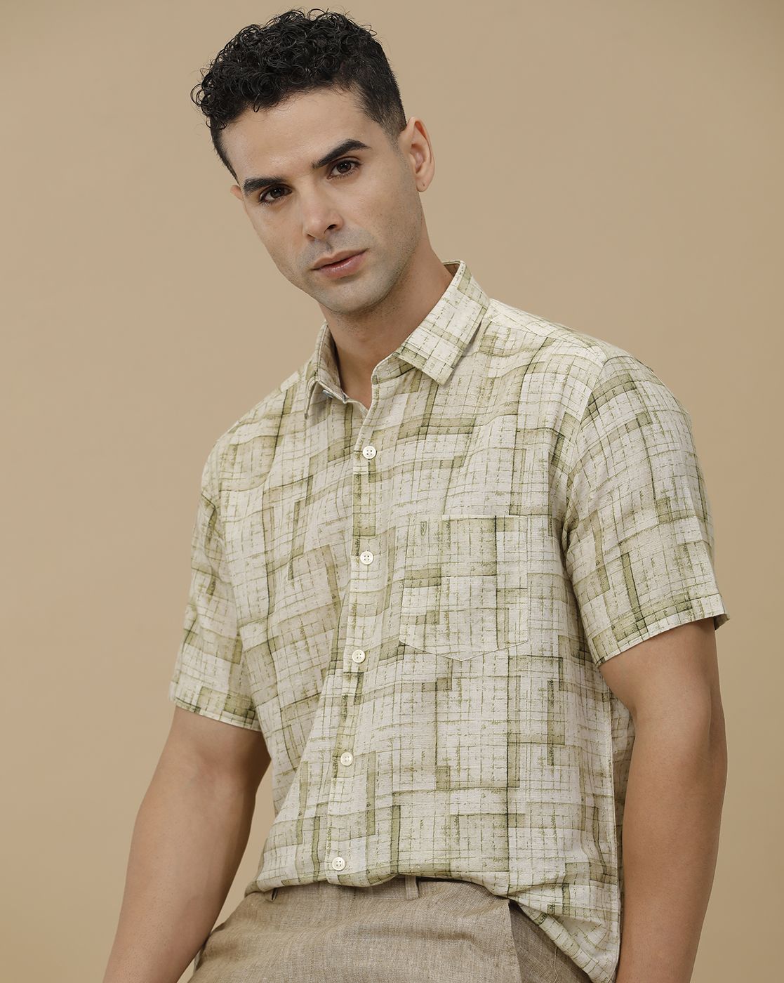 Linen Club Men's Linen Rich Green Printed Contemporary Fit Full Sleeve Casual Shirt