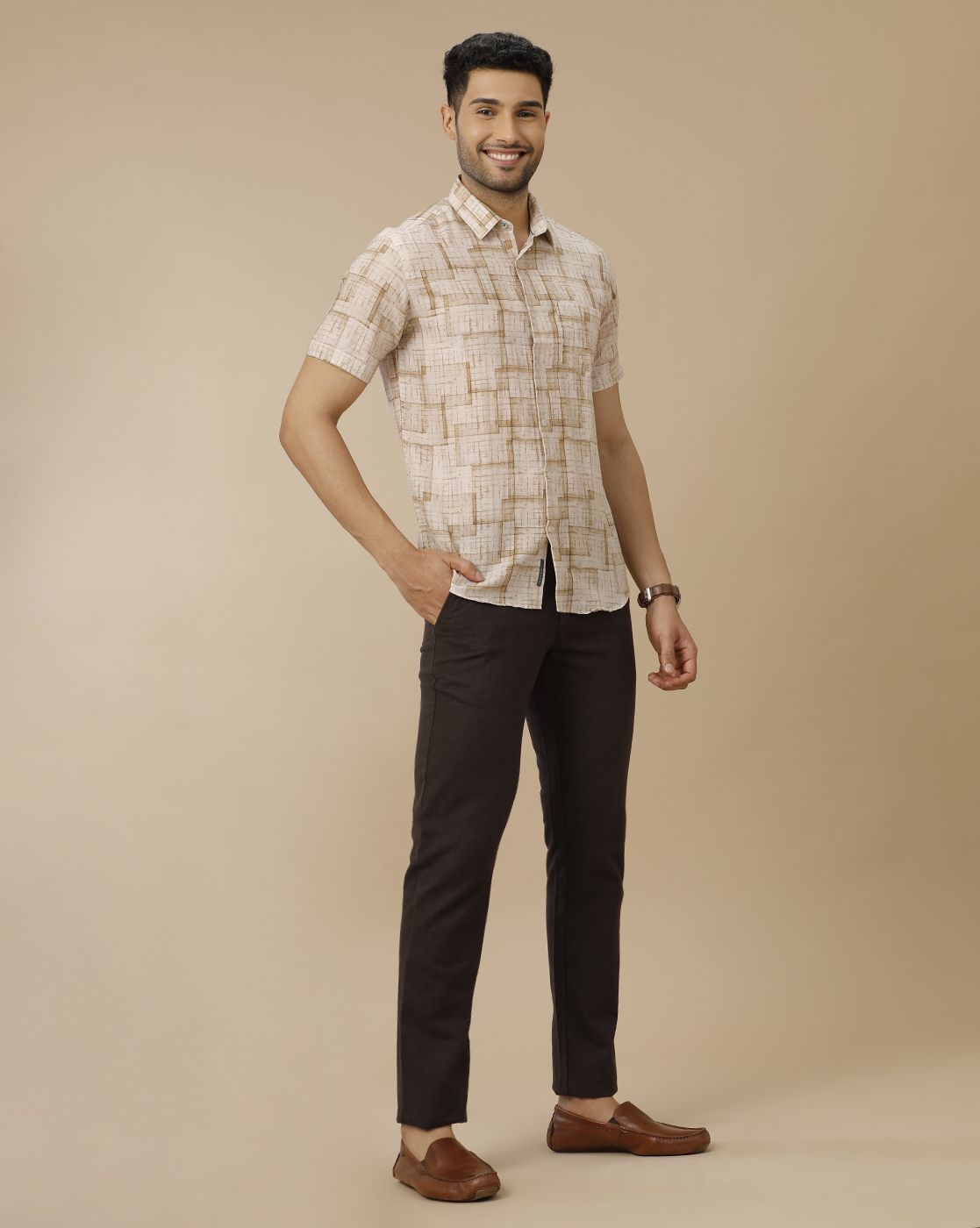 Men's Linen Rich Brown Printed Contemporary Fit Half Sleeve Casual Shirt