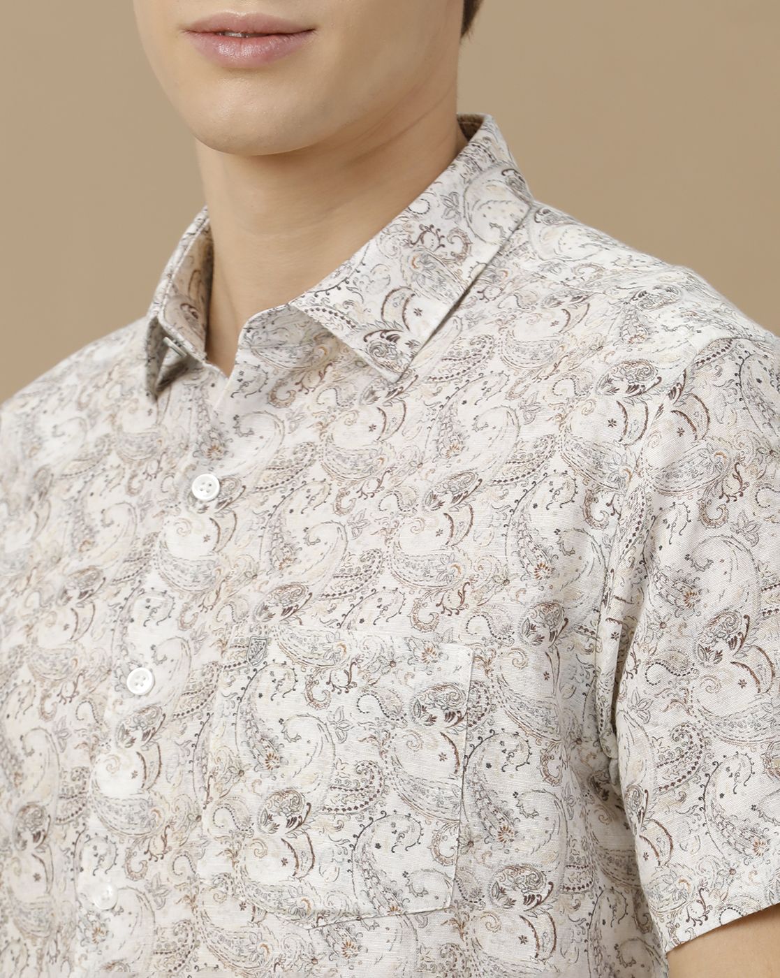 Men's Linen Rich Green Printed Contemporary Fit Half Sleeve Casual Shirt