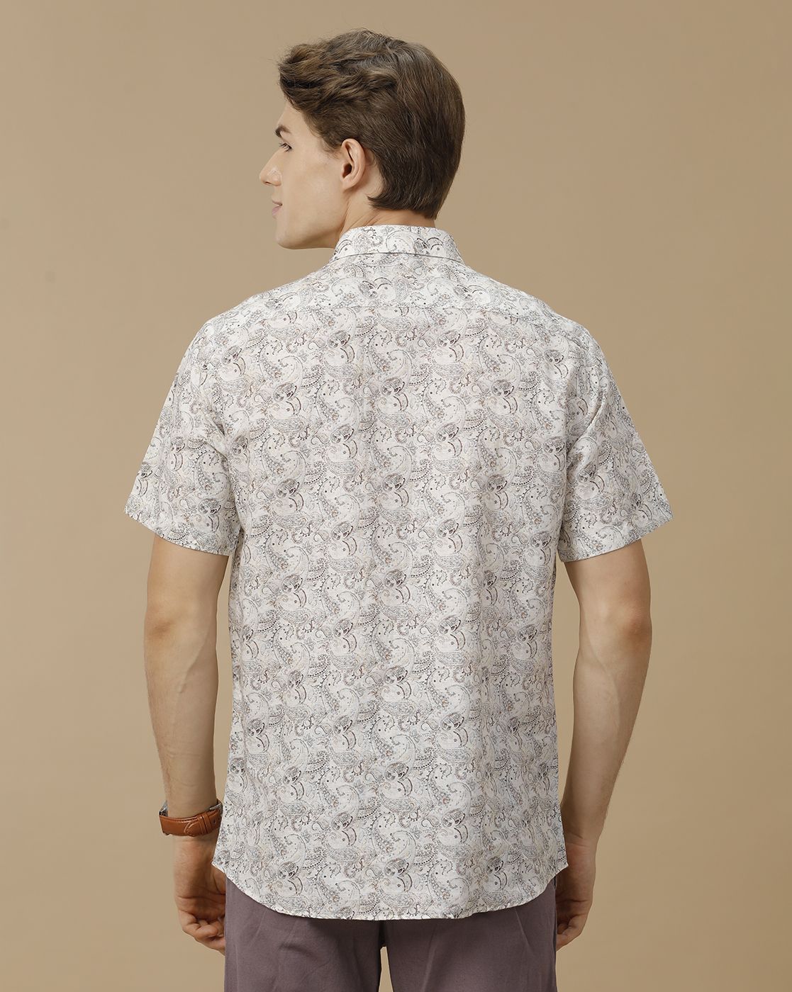 Men's Linen Rich Green Printed Contemporary Fit Half Sleeve Casual Shirt