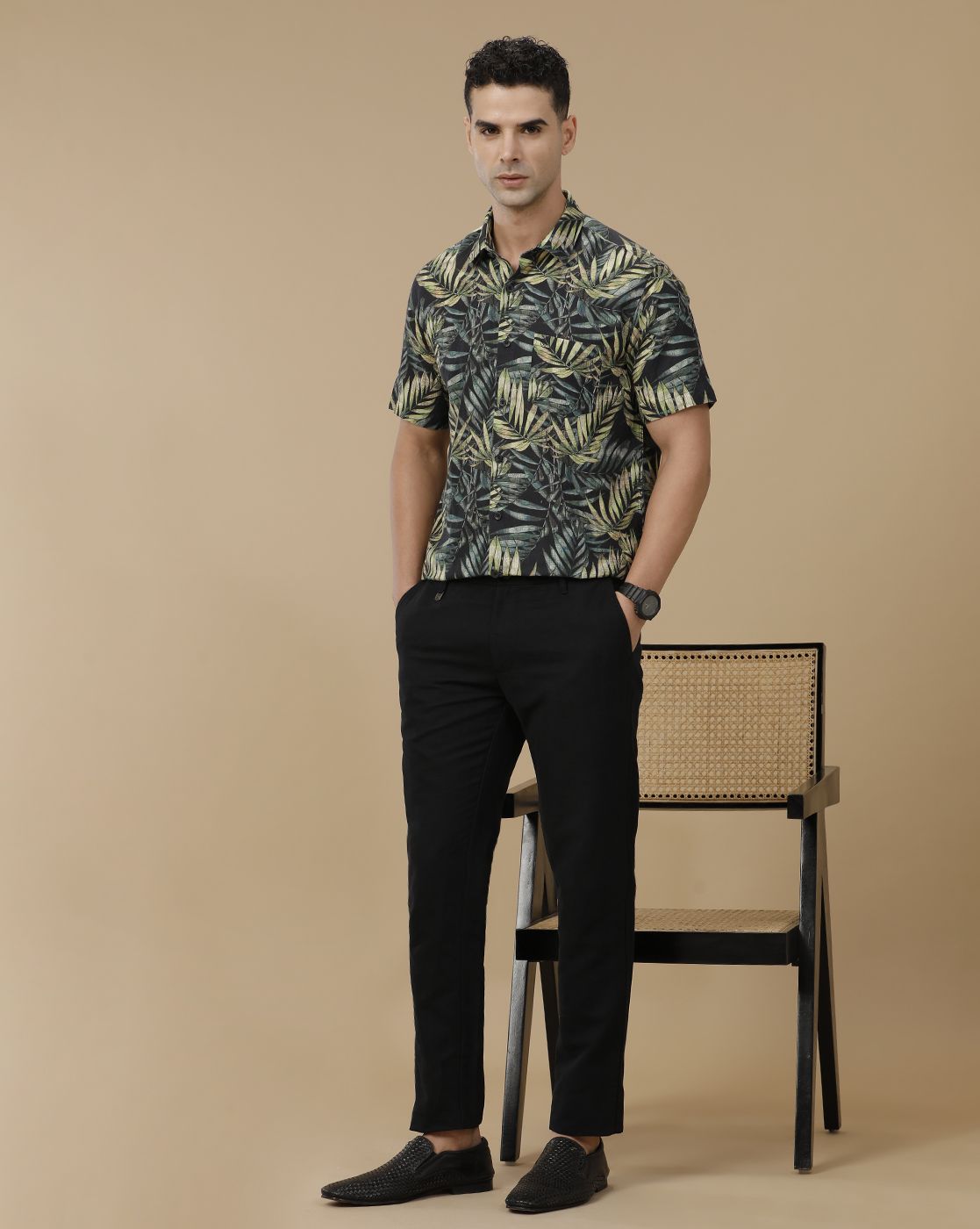 Linen Club Men's Linen Rich Green Printed Contemporary Fit Full Sleeve Casual Shirt