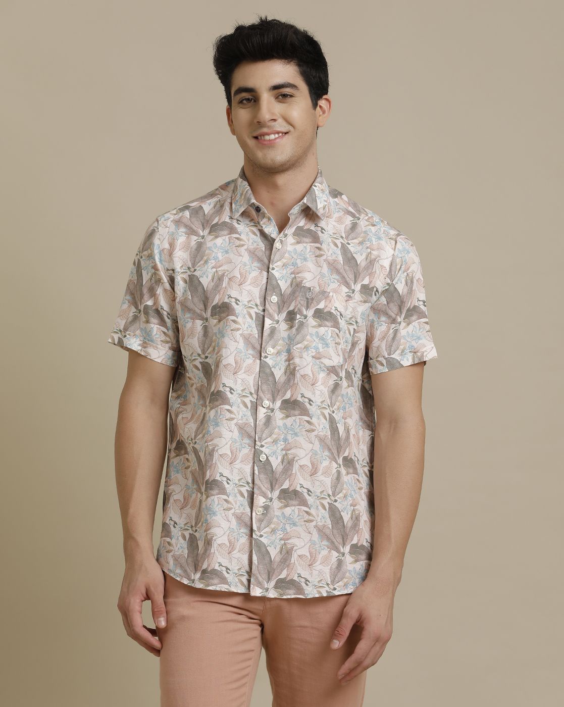 Men's Linen Rich Multicolor Printed Contemporary Fit Half Sleeve Sleeve Casual Shirt