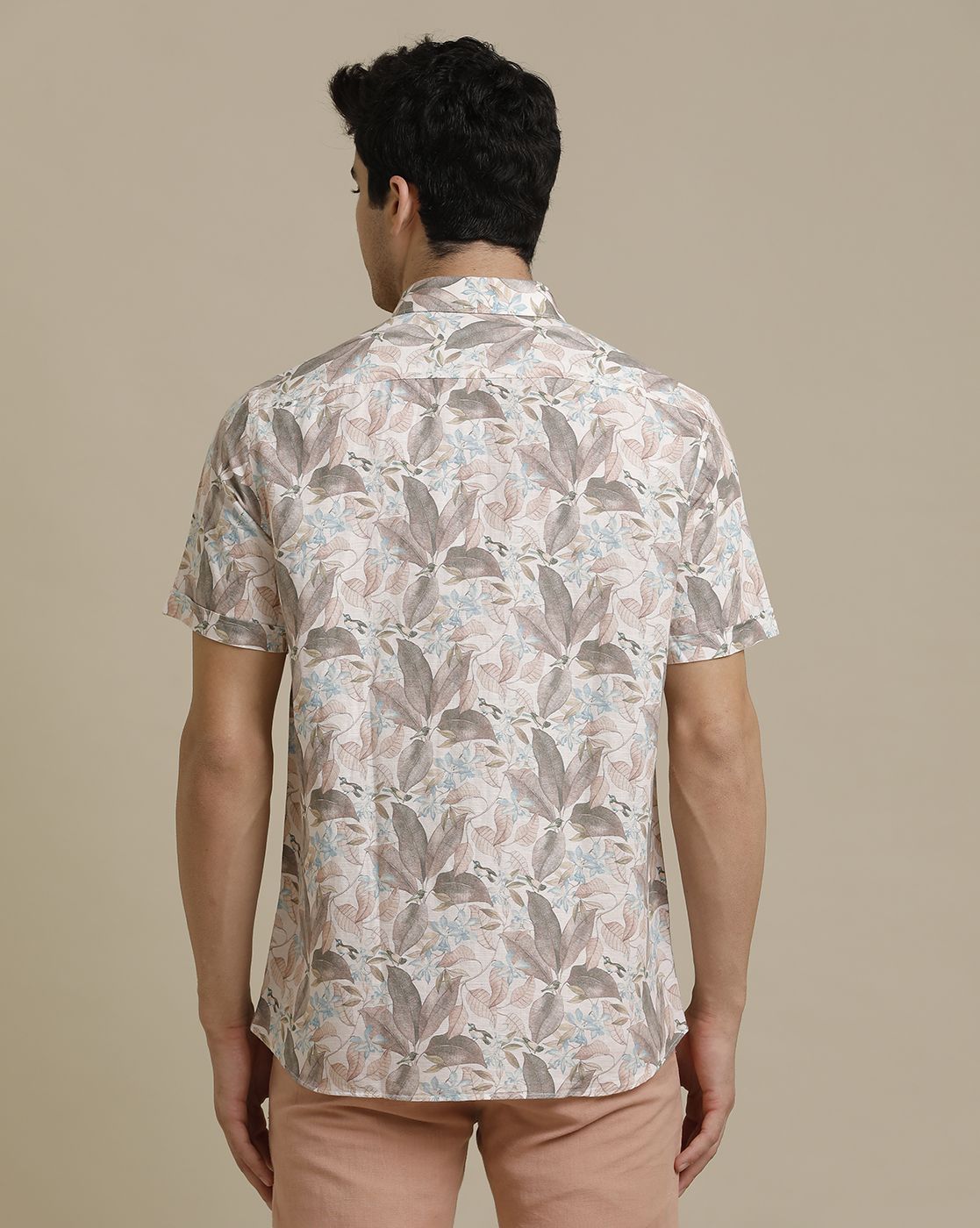 Men's Linen Rich Multicolor Printed Contemporary Fit Half Sleeve Sleeve Casual Shirt
