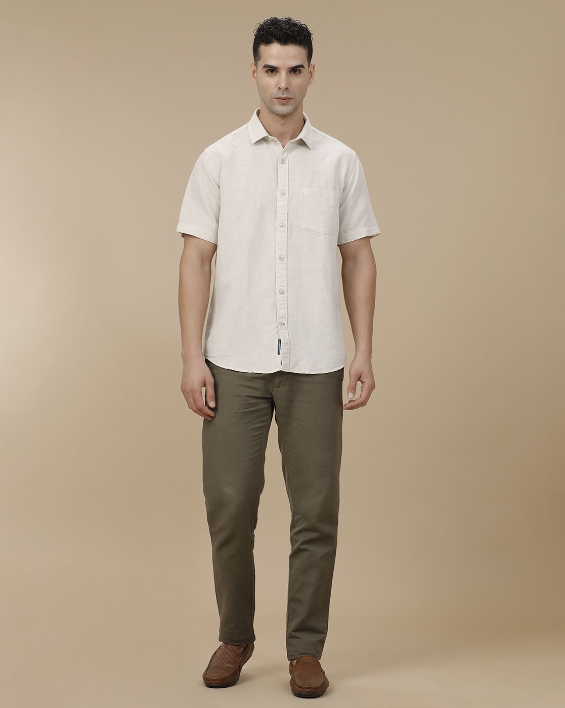 Linen Club Men's Linen Rich Beige Solid Contemporary Fit Full Sleeve Casual Shirt