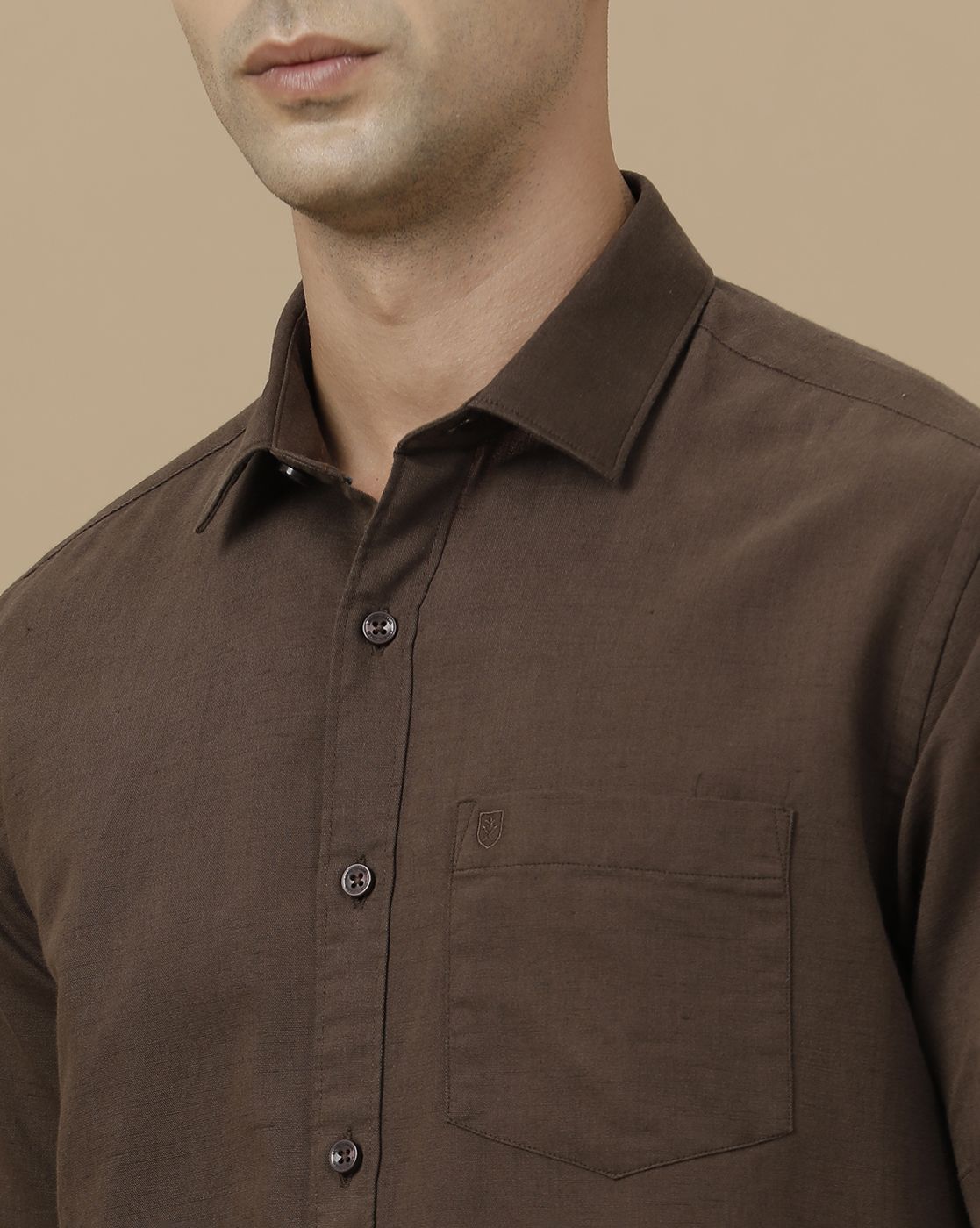 Linen Club Men's Linen Rich Brown Solid Contemporary Fit Full Sleeve Casual Shirt