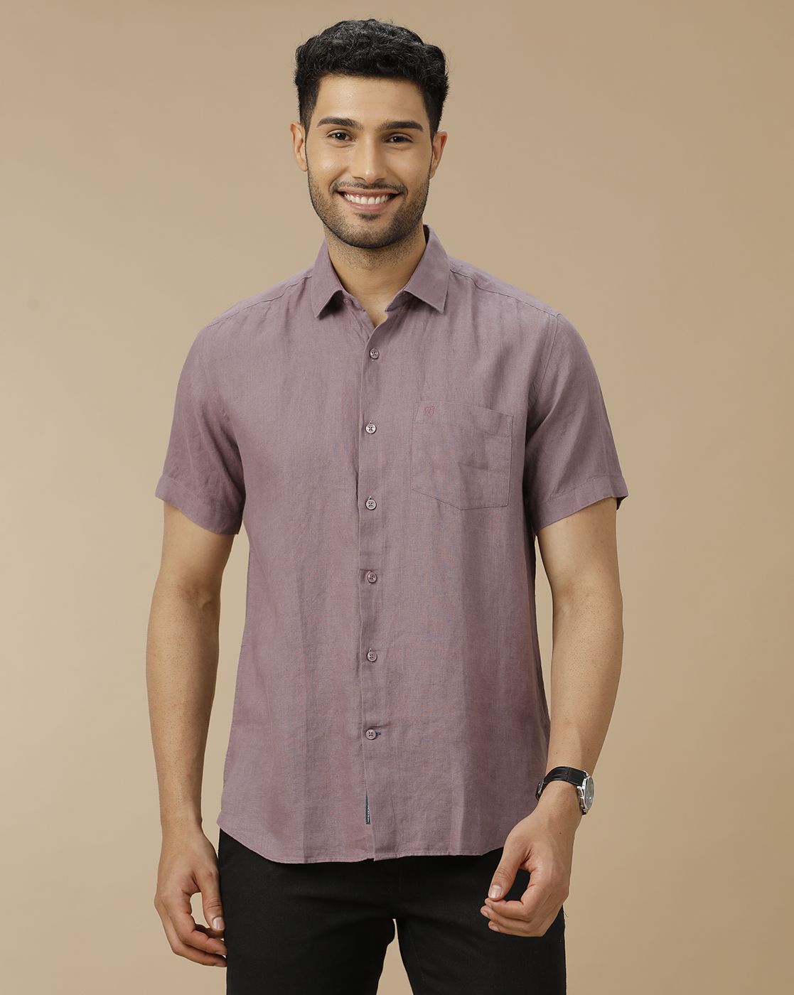 Men's Pure Linen Purple Solid Contemporary Fit Half Sleeve Casual Shirt