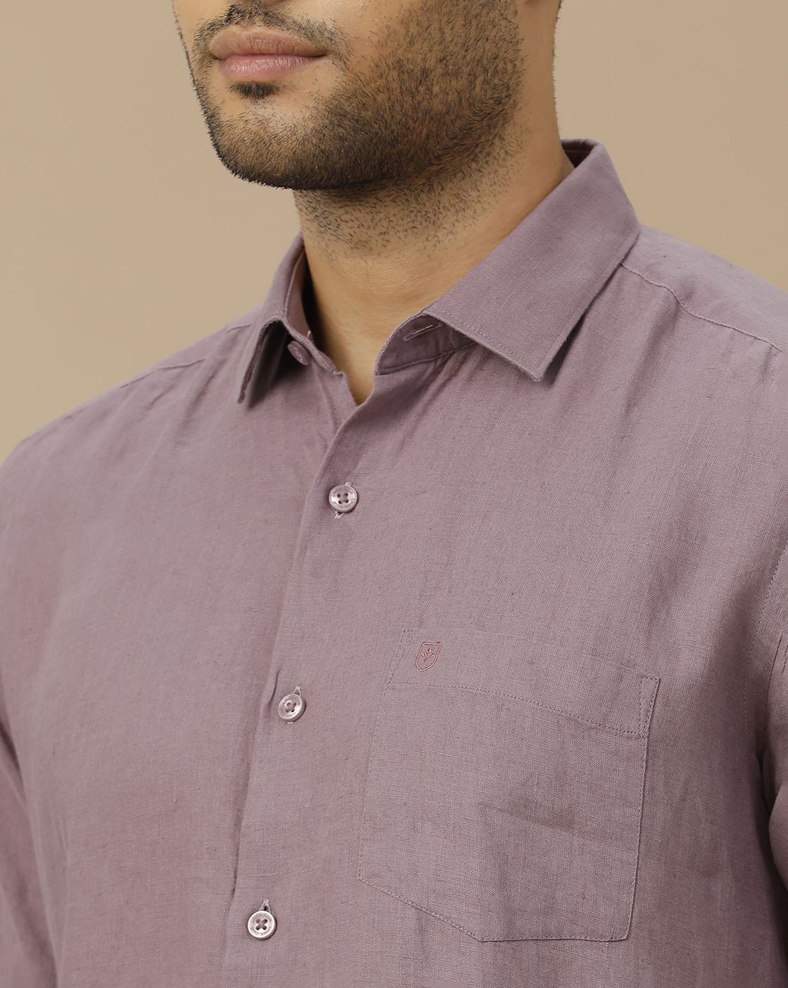 Men's Pure Linen Purple Solid Contemporary Fit Half Sleeve Casual Shirt