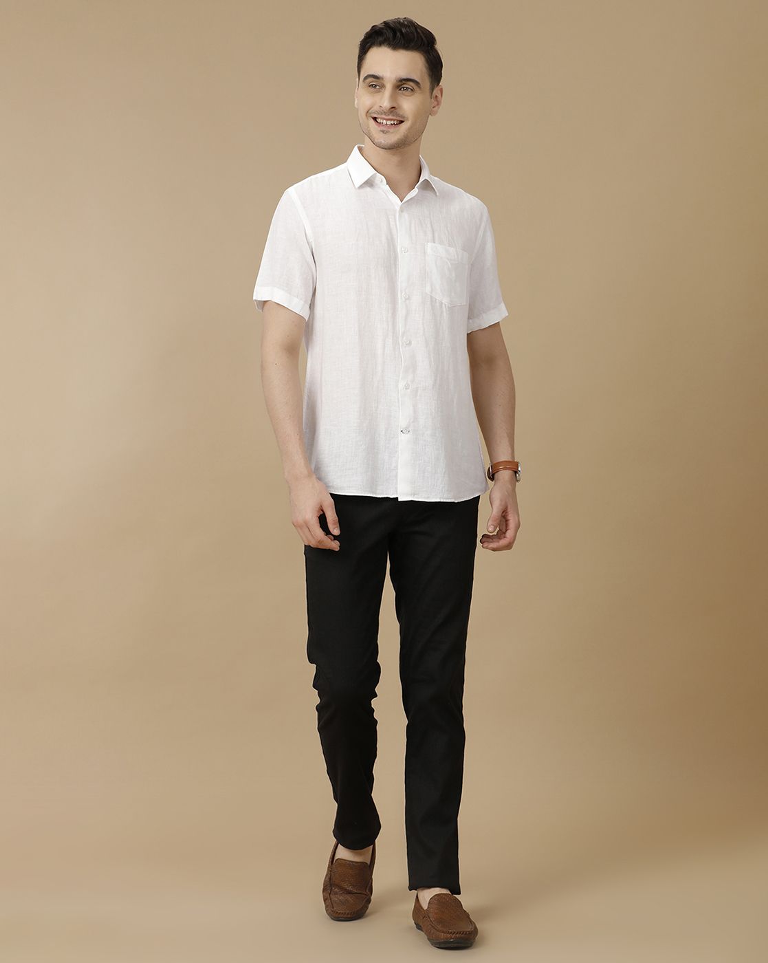 Men's Pure Linen White Solid Contemporary Fit Half Sleeve Casual Shirt