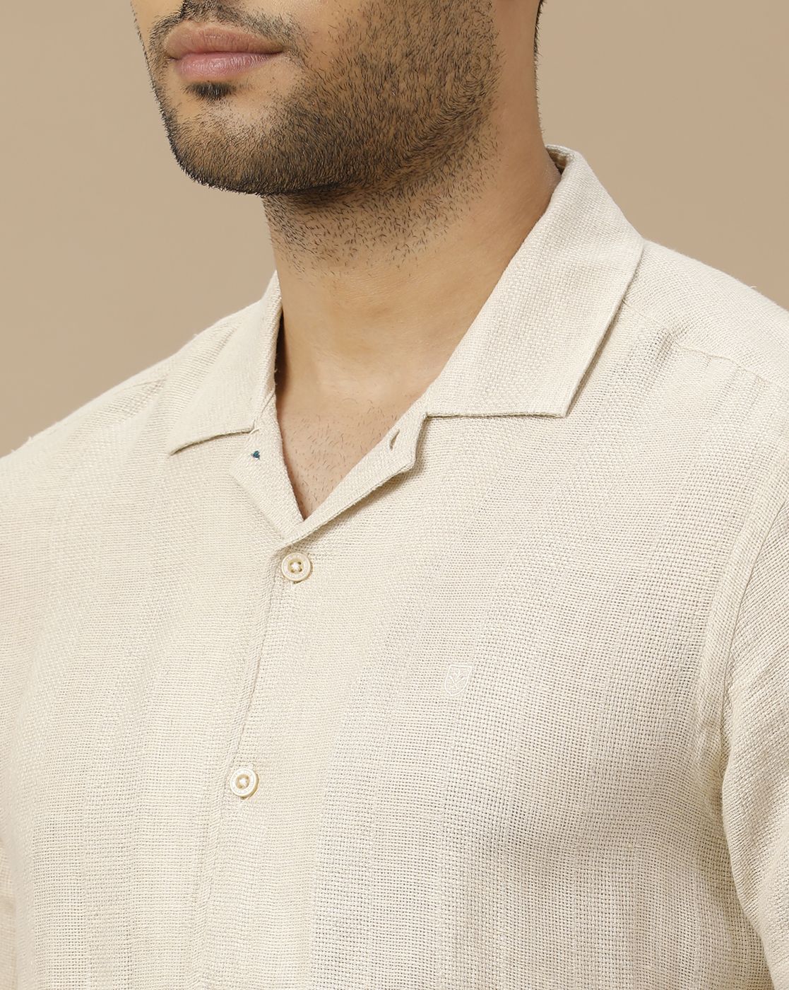 Men's Pure Linen Beige Solid Contemporary Fit Half Sleeve Casual Shirt