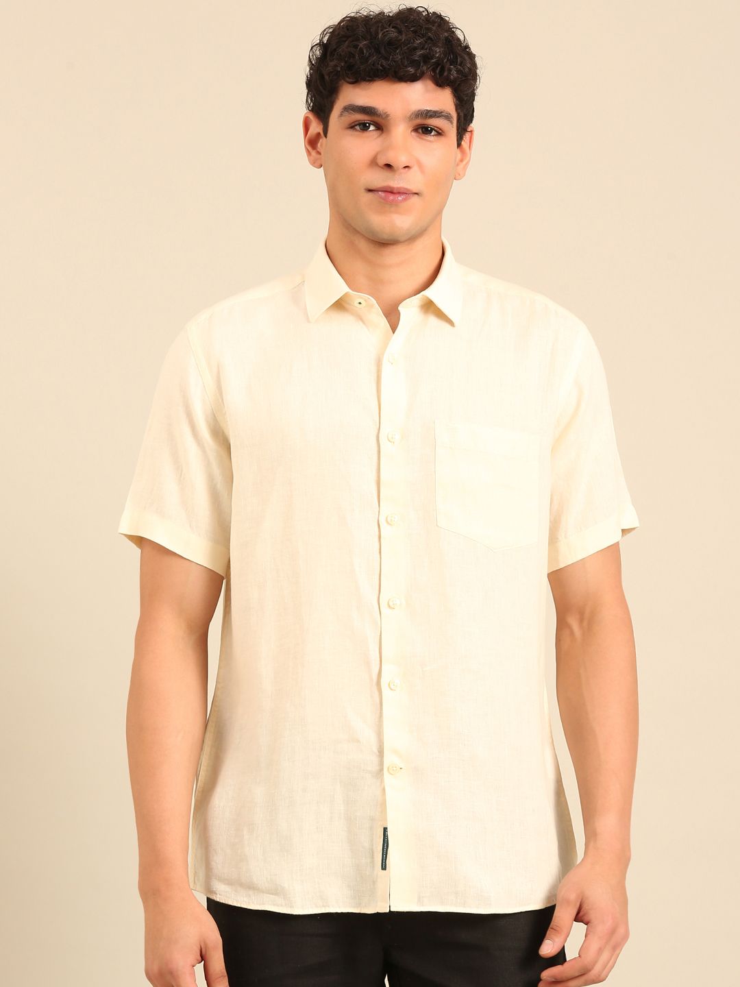 Linen Club Men's Contemporary Fit Pure Linen Half Sleeve Solid Shirt LCSHSD901D052