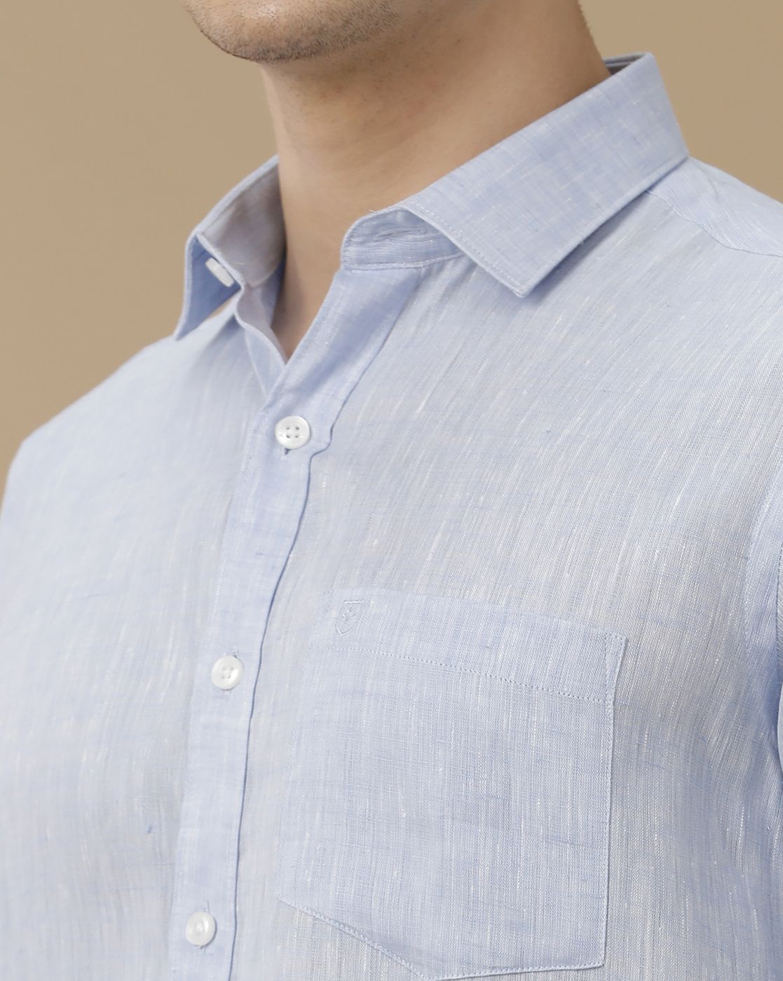 Men's Pure Linen Blue Solid Contemporary Fit Half Sleeve Casual Shirt