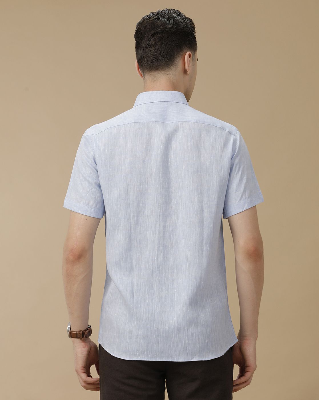 Men's Pure Linen Blue Solid Contemporary Fit Half Sleeve Casual Shirt