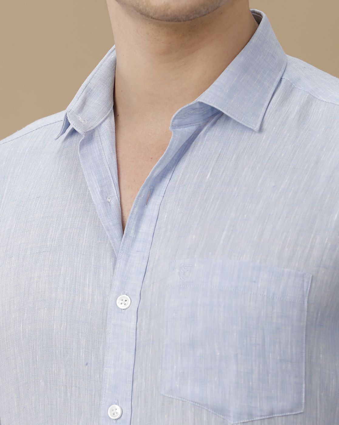 Men's Pure Linen Blue Solid Contemporary Fit Half Sleeve Casual Shirt