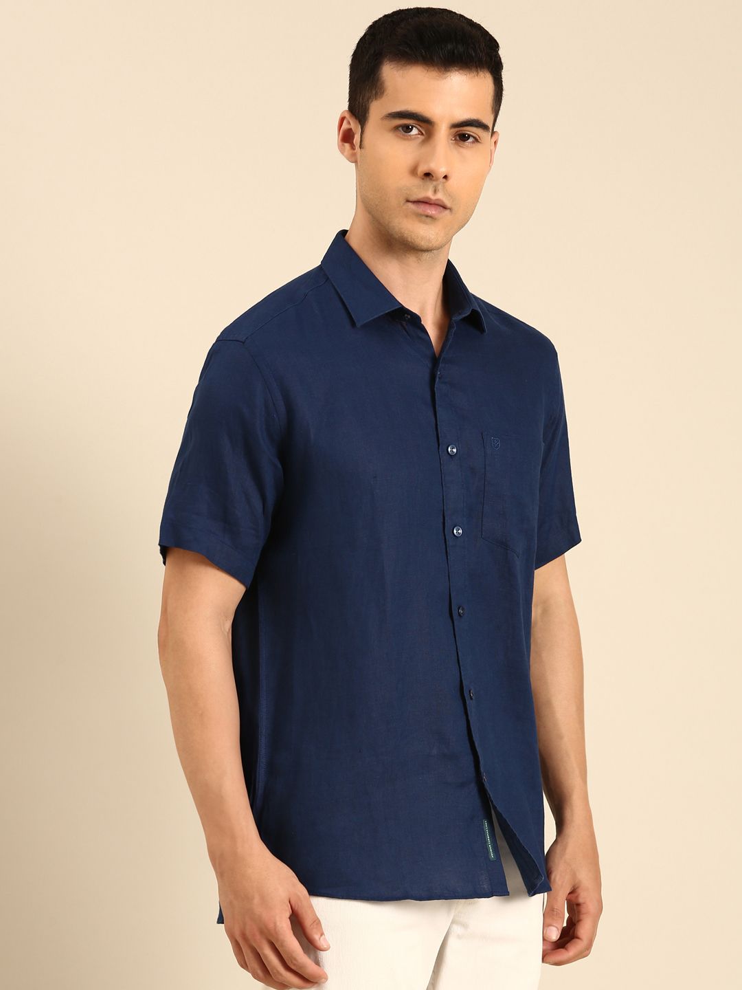 Linen Club Men's  Pure Linen Navy Blue Solid Contemporary Fit Half Sleeves Casual Shirt