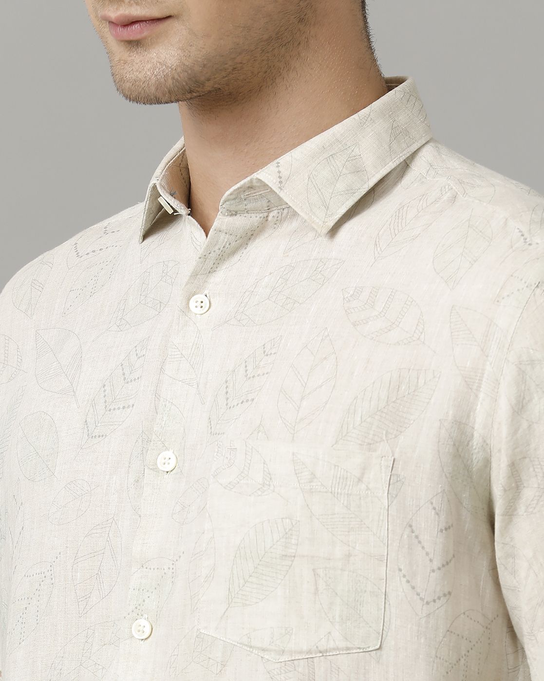 Men's Pure Linen Beige Printed Contemporary Fit Half Sleeve Sleeve Casual Shirt