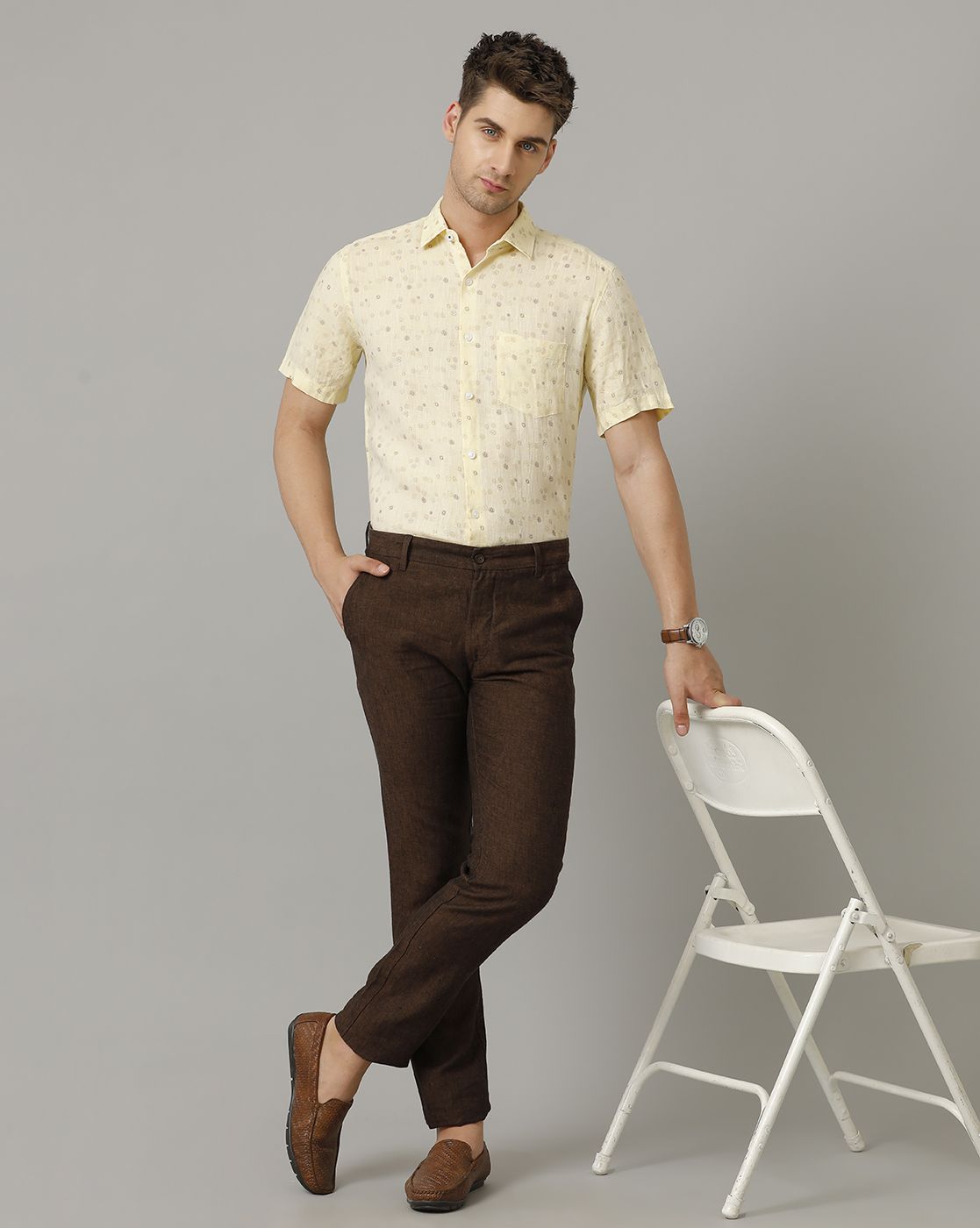Men's Pure Linen Yellow Printed Contemporary Fit Half Sleeve Sleeve Casual Shirt