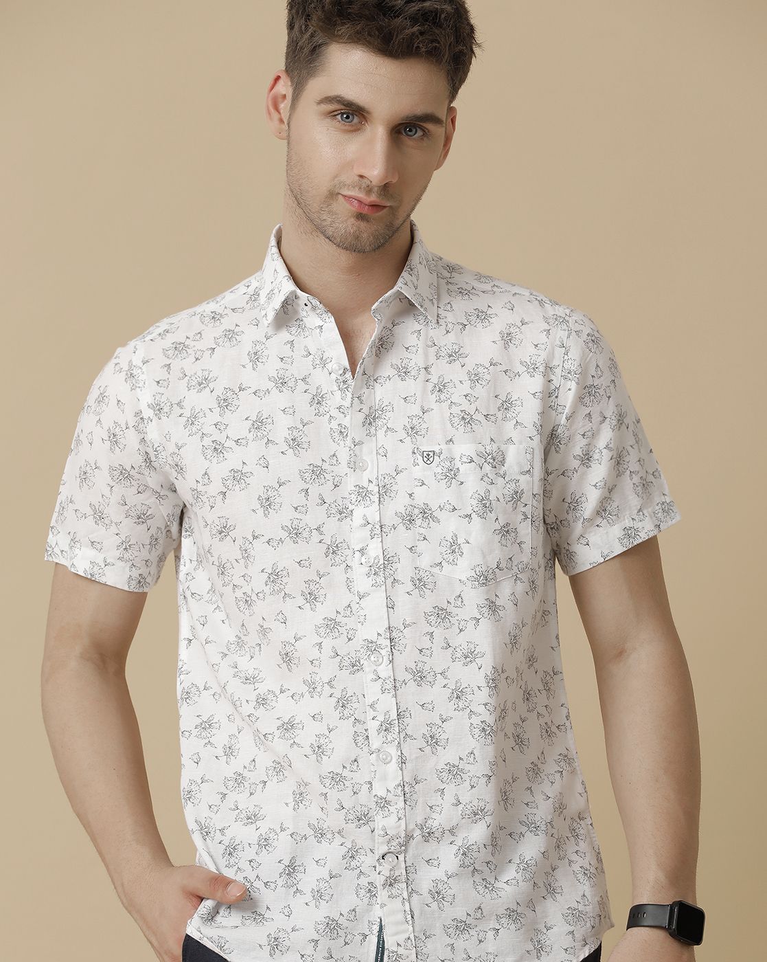 Linen Club Men's Linen Rich White Printed Contemporary fit Half Sleeve Casual Shirt