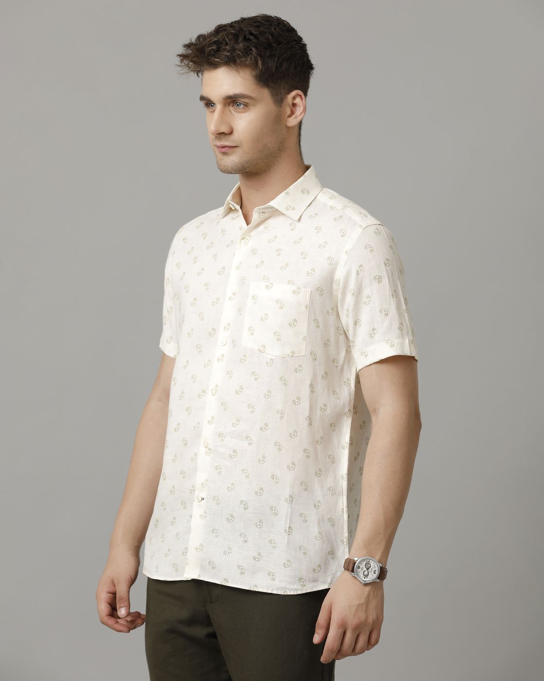 Men's Pure Linen Beige Printed Contemporary Fit Half Sleeve Sleeve Casual Shirt