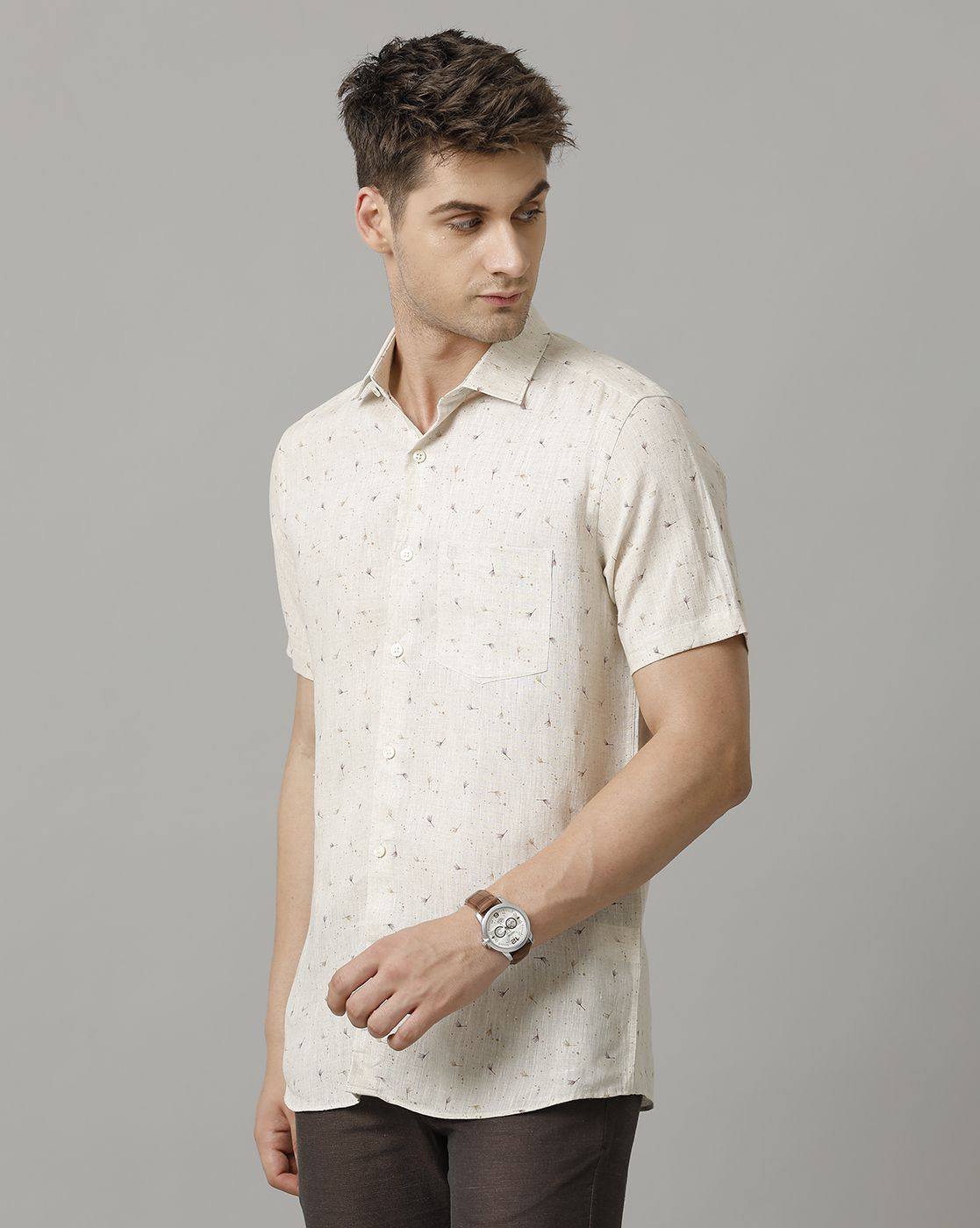 Men's Pure Linen Beige Printed Contemporary Fit Half Sleeve Sleeve Casual Shirt