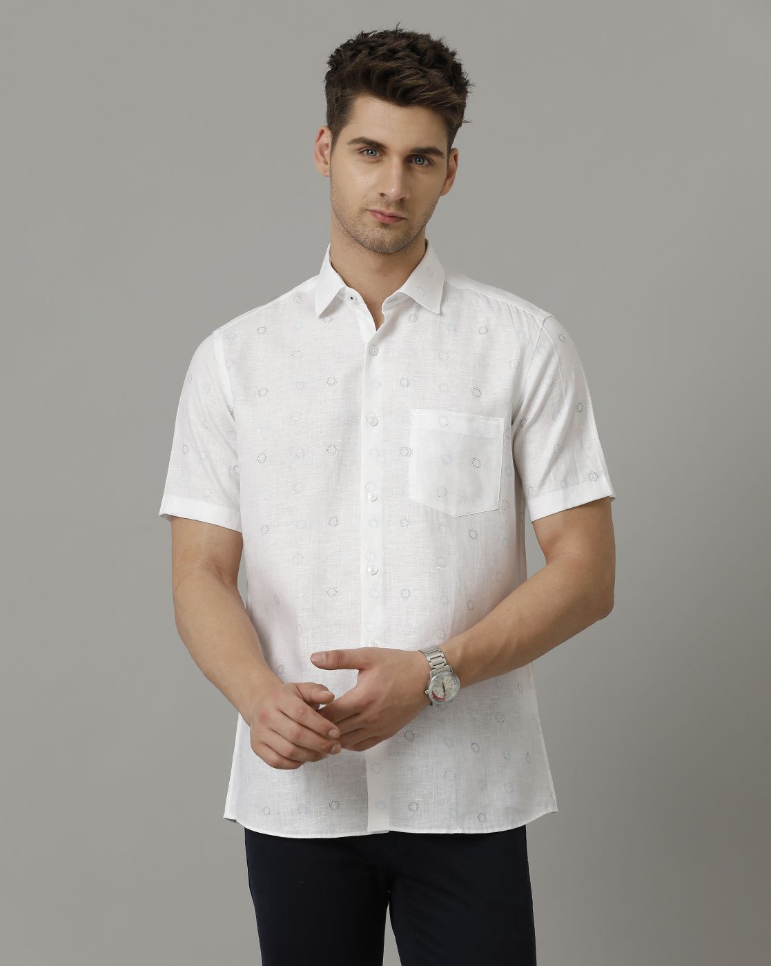 Men's Pure Linen White Printed Contemporary Fit Half Sleeve Sleeve Casual Shirt