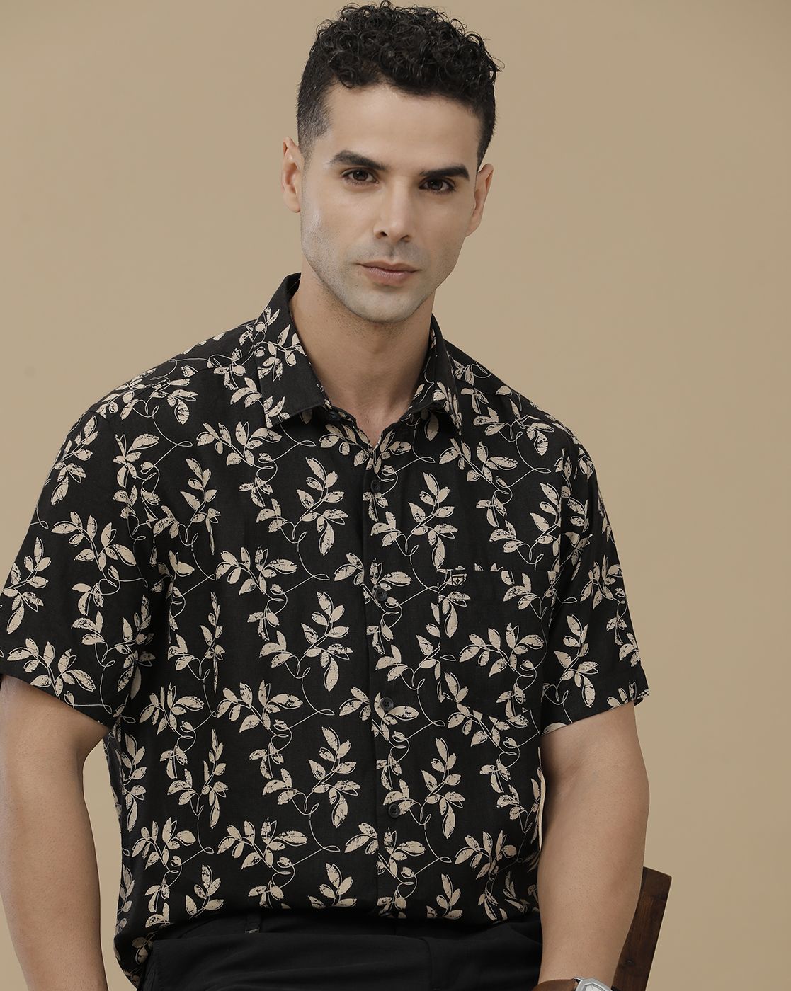 Linen Club Men's Linen Rich Black Printed Contemporary Fit Full Sleeve Casual Shirt