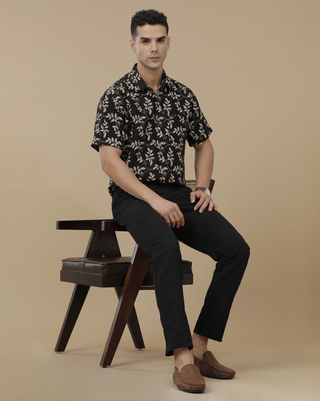 Linen Club Men's Linen Rich Black Printed Contemporary Fit Full Sleeve Casual Shirt