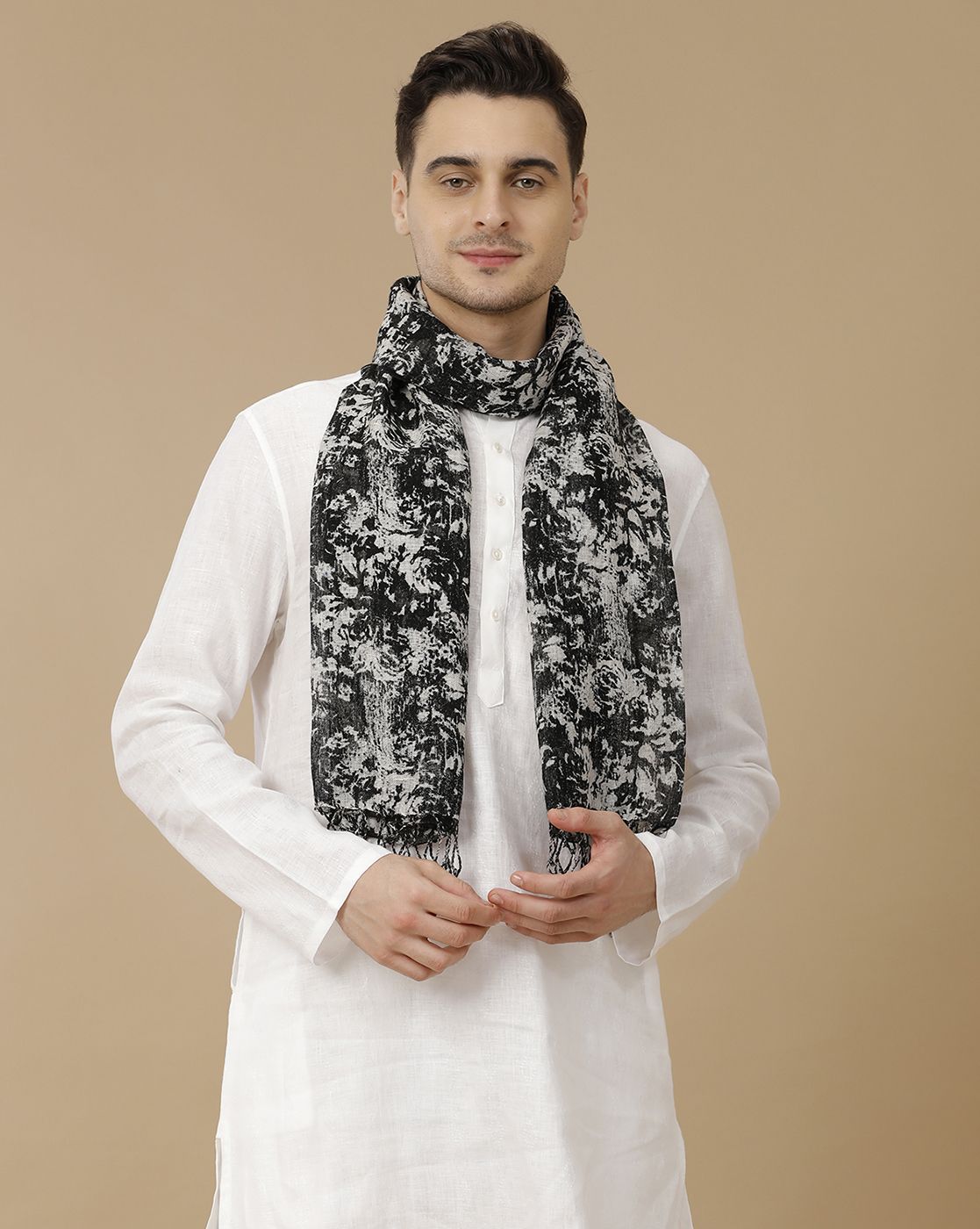 Unisex Black Printed Linen Stole