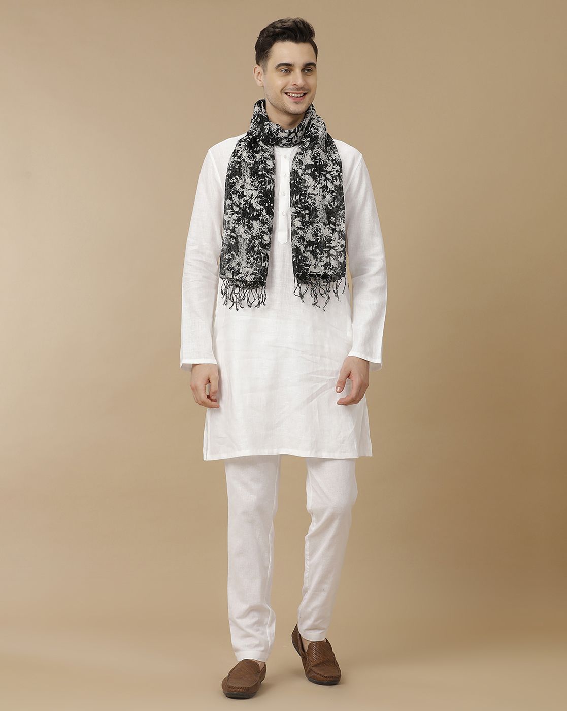 Unisex Black Printed Linen Stole