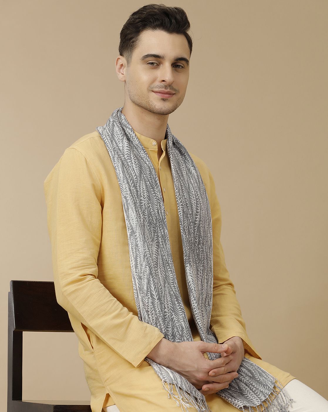 Unisex Grey Printed Linen Stole