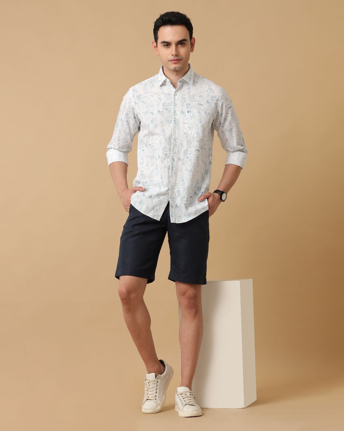 Mens Linen Blue Solid Contemporary Fit Casual Shorts