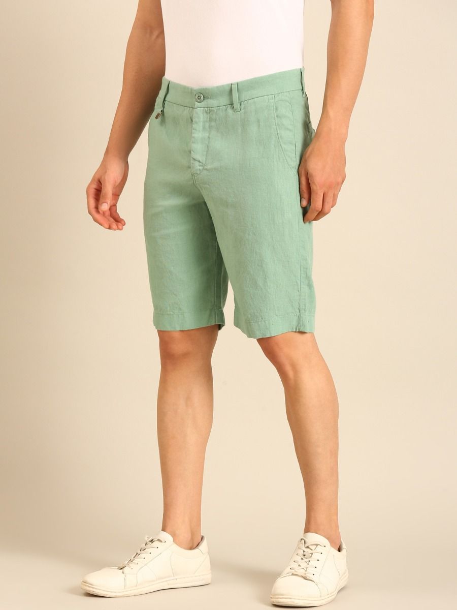 Linen Club Men's Linen Mint Green Solid Contemporary Fit Casual Shorts Linen Club Men's Linen Mint Green Solid Contemporary Fit Casual Shorts