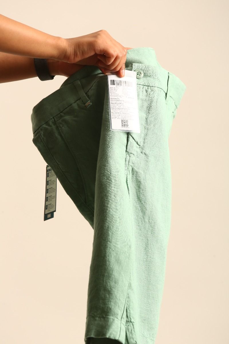 Linen Club Men's Linen Mint Green Solid Contemporary Fit Casual Shorts Linen Club Men's Linen Mint Green Solid Contemporary Fit Casual Shorts