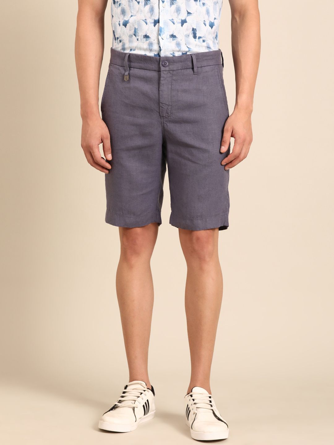 Linen Club Men's Pure Linen Grey Solid Contemporary Fit Casual Shorts