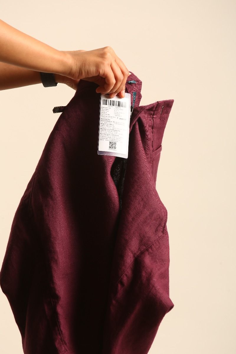 Linen Club Men's Linen Maroon Solid Contemporary Fit Casual Shorts Linen Club Men's Linen Maroon Solid Contemporary Fit Casual Shorts