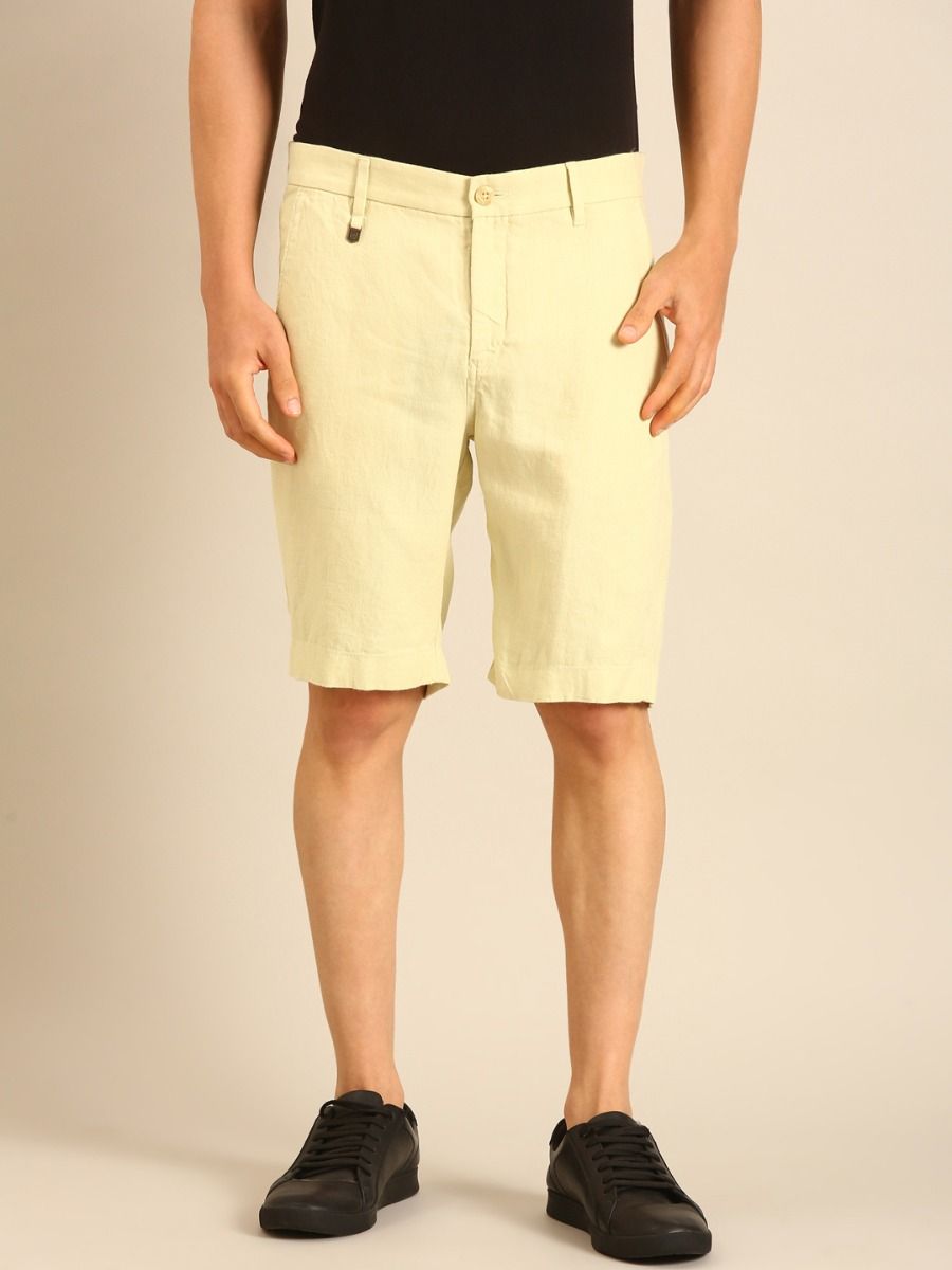 Linen Club Men's Linen Pale Yellow Solid Contemporary Fit Casual Shorts Linen Club Men's Linen Pale Yellow Solid Contemporary Fit Casual Shorts
