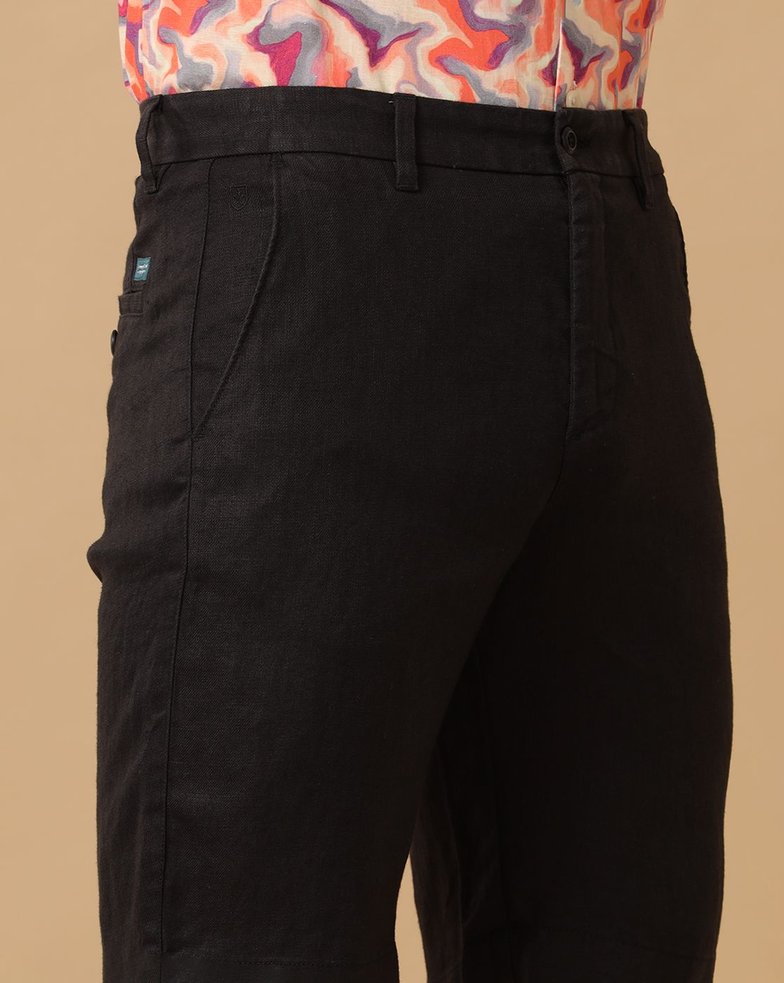 Mens Linen Black Solid Contemporary Fit Casual Shorts
