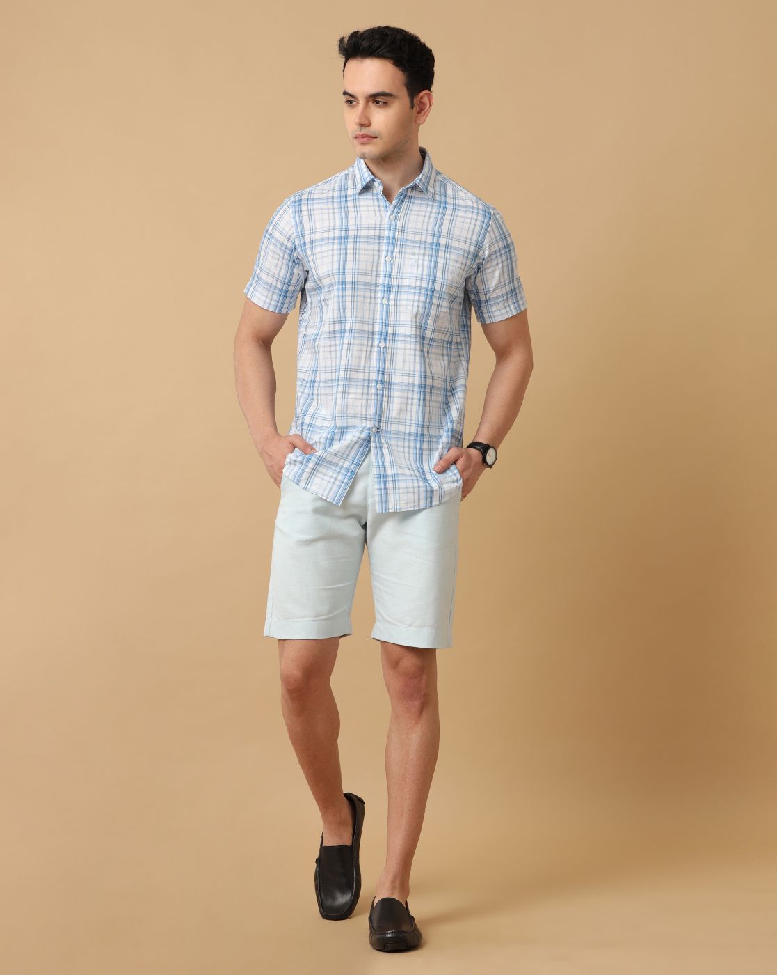 Mens Linen Blue Solid Contemporary Fit Casual Shorts