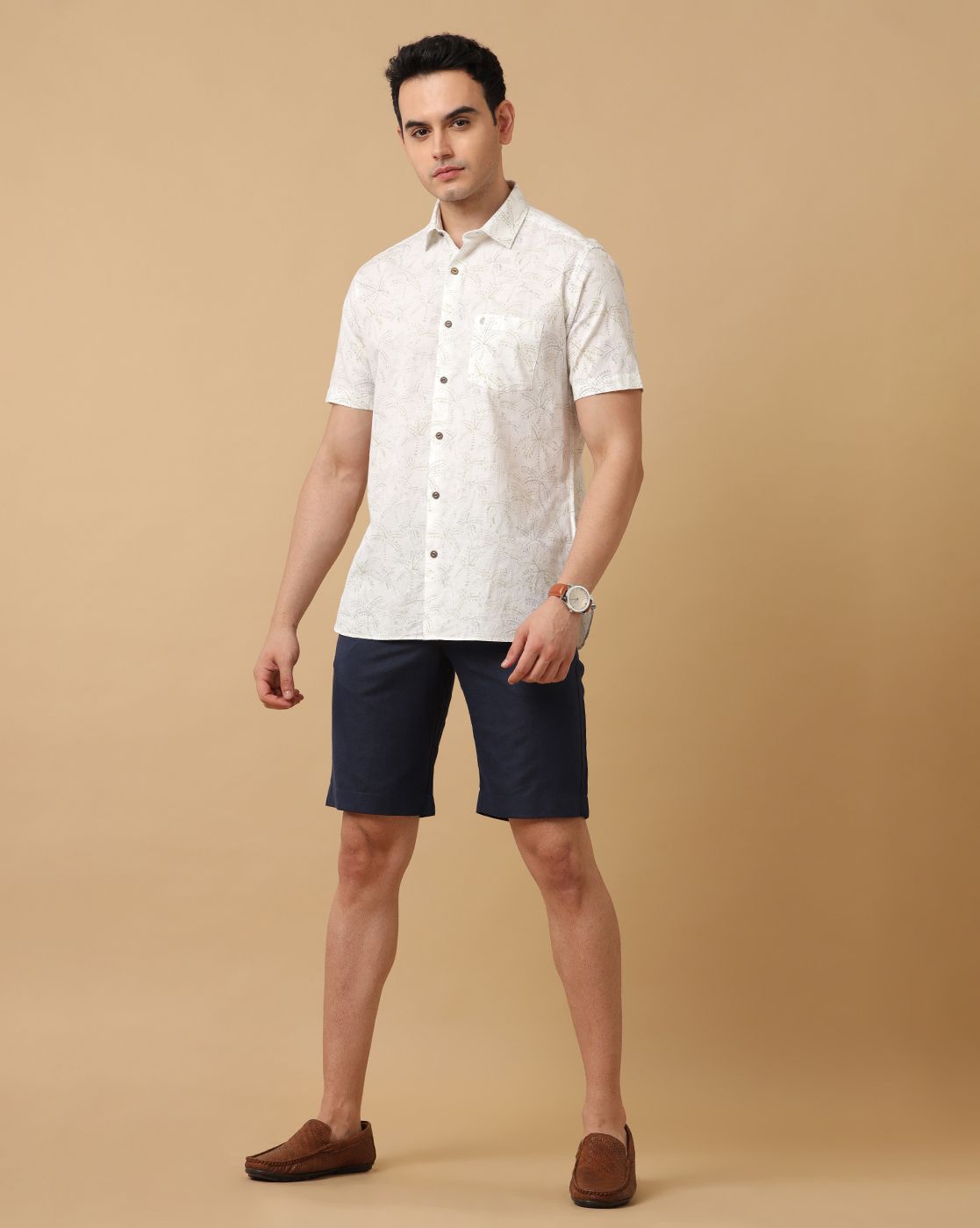 Mens Linen Blue Solid Contemporary Fit Casual Shorts
