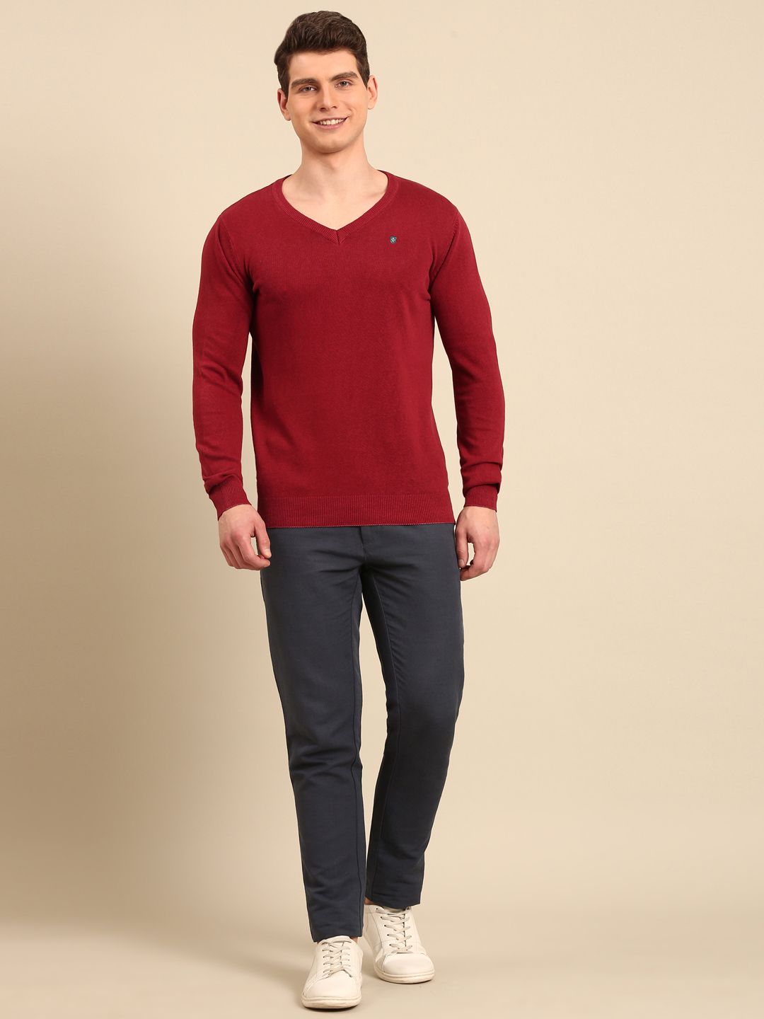 Linen Club Men's Linen Rich Maroon Solid Contemporary Fit Full Sleeve V-Neck T-Shirts
