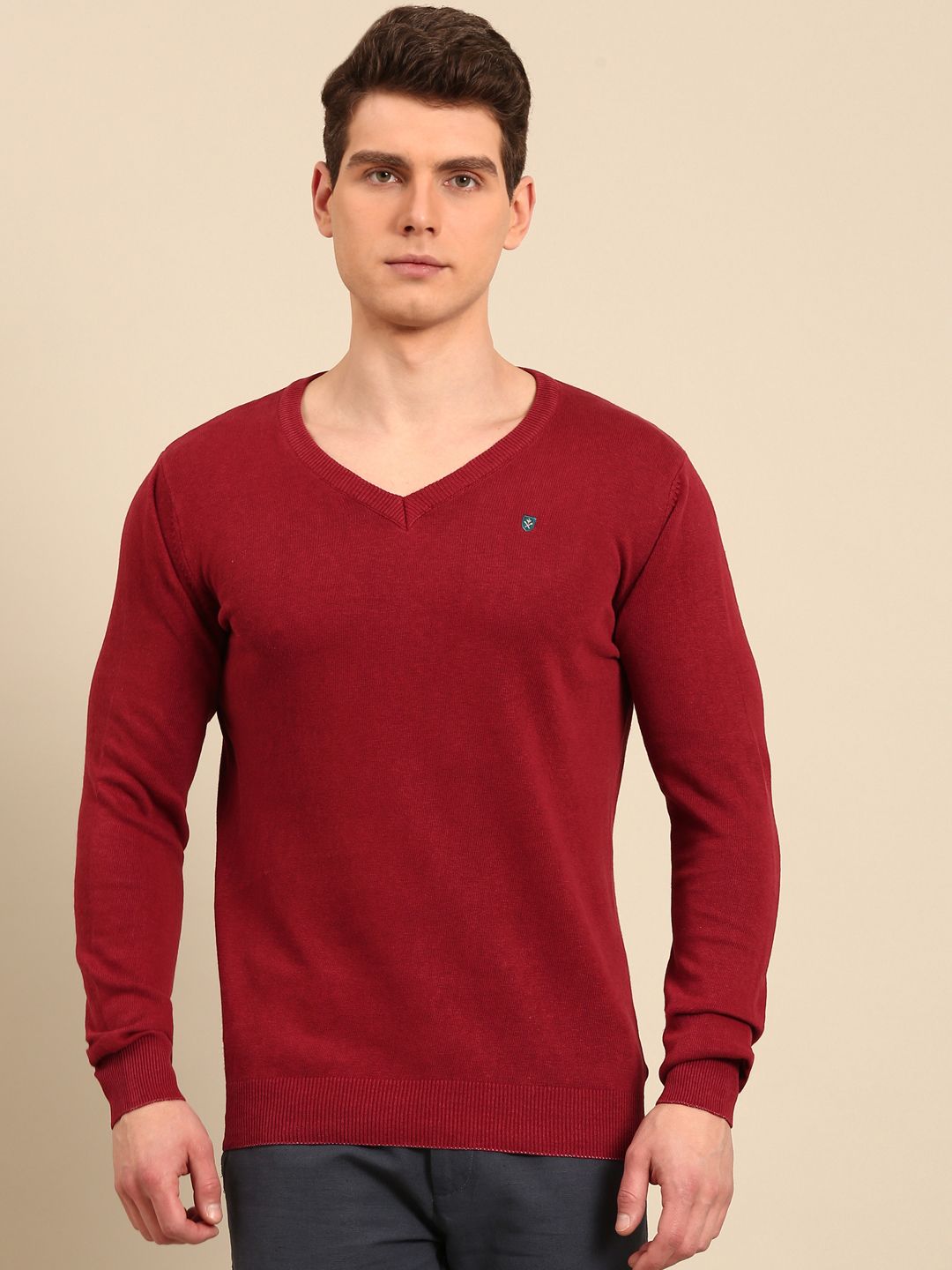 Linen Club Men's Linen Rich Maroon Solid Contemporary Fit Full Sleeve V-Neck T-Shirts