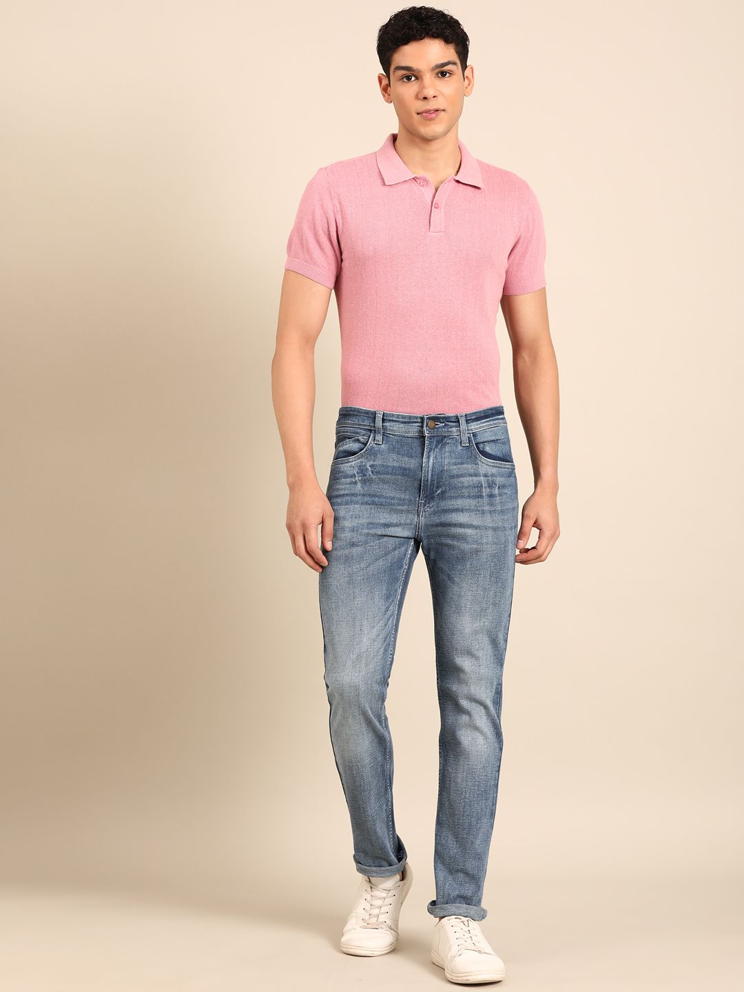 Linen Club Men's Linen Rich Pink Solid Contemporary Fit Half Sleeve Polo Neck T-shirts 