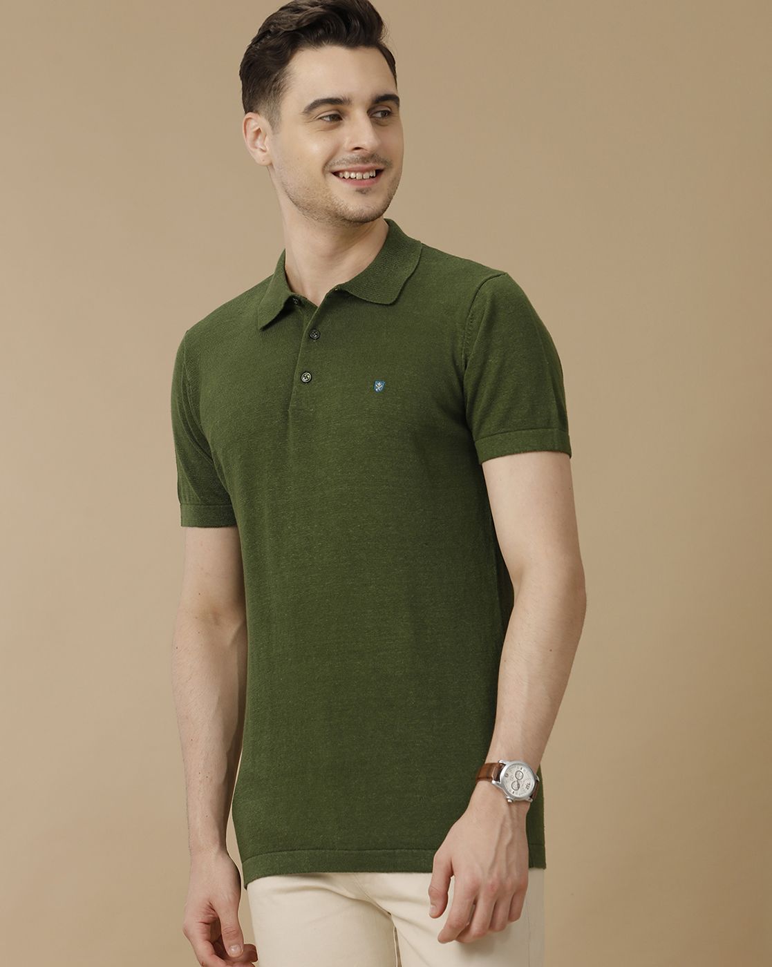 Men's Premium Blended Linen Green Solid Contemporary Fit Half Sleeve Polo Neck Casual T-Shirt
